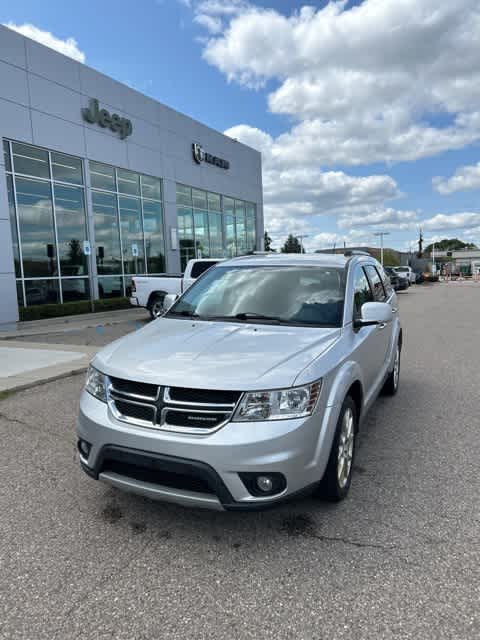 Used 2011 Dodge Journey Crew with VIN 3D4PG3FG6BT569430 for sale in Farmington, MI