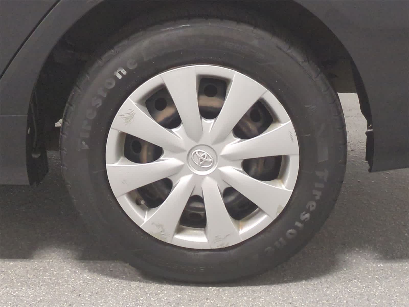Thumbnail: 2011 Toyota Corolla - 17