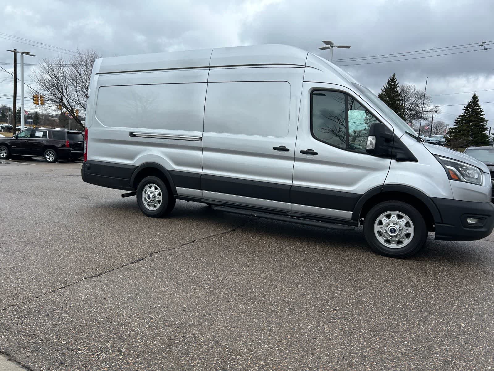 Thumbnail: 2023 Ford Transit Series - 13