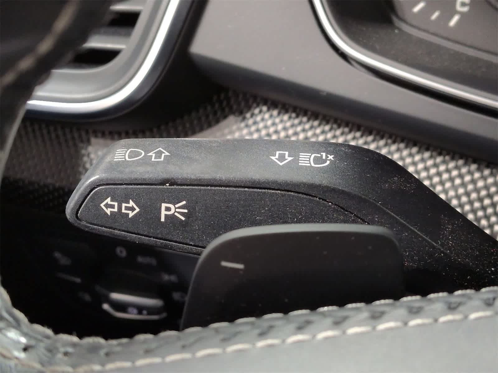 Thumbnail: 2019 Audi SQ5 - 29