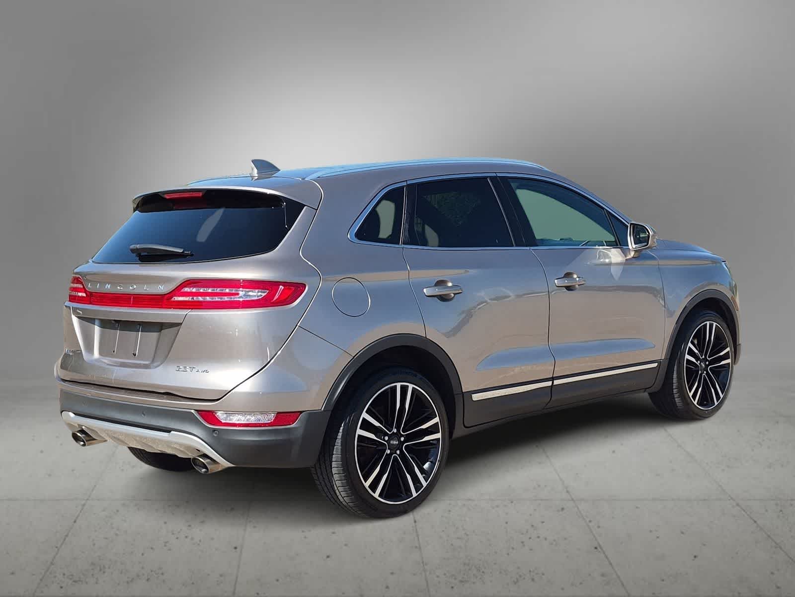 Thumbnail: 2018 Lincoln MKC - 8