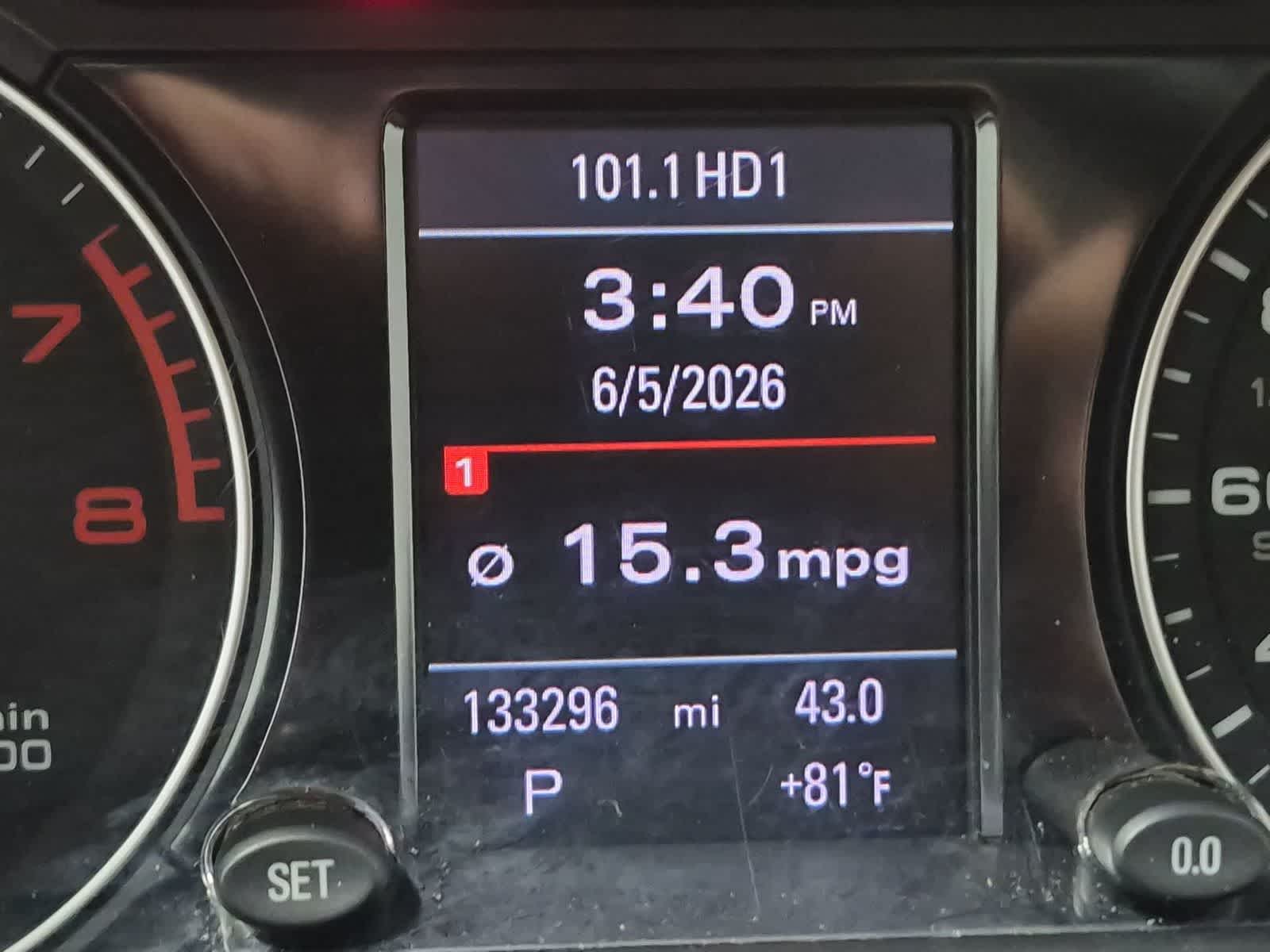 Thumbnail: 2011 Audi Q5 - 33