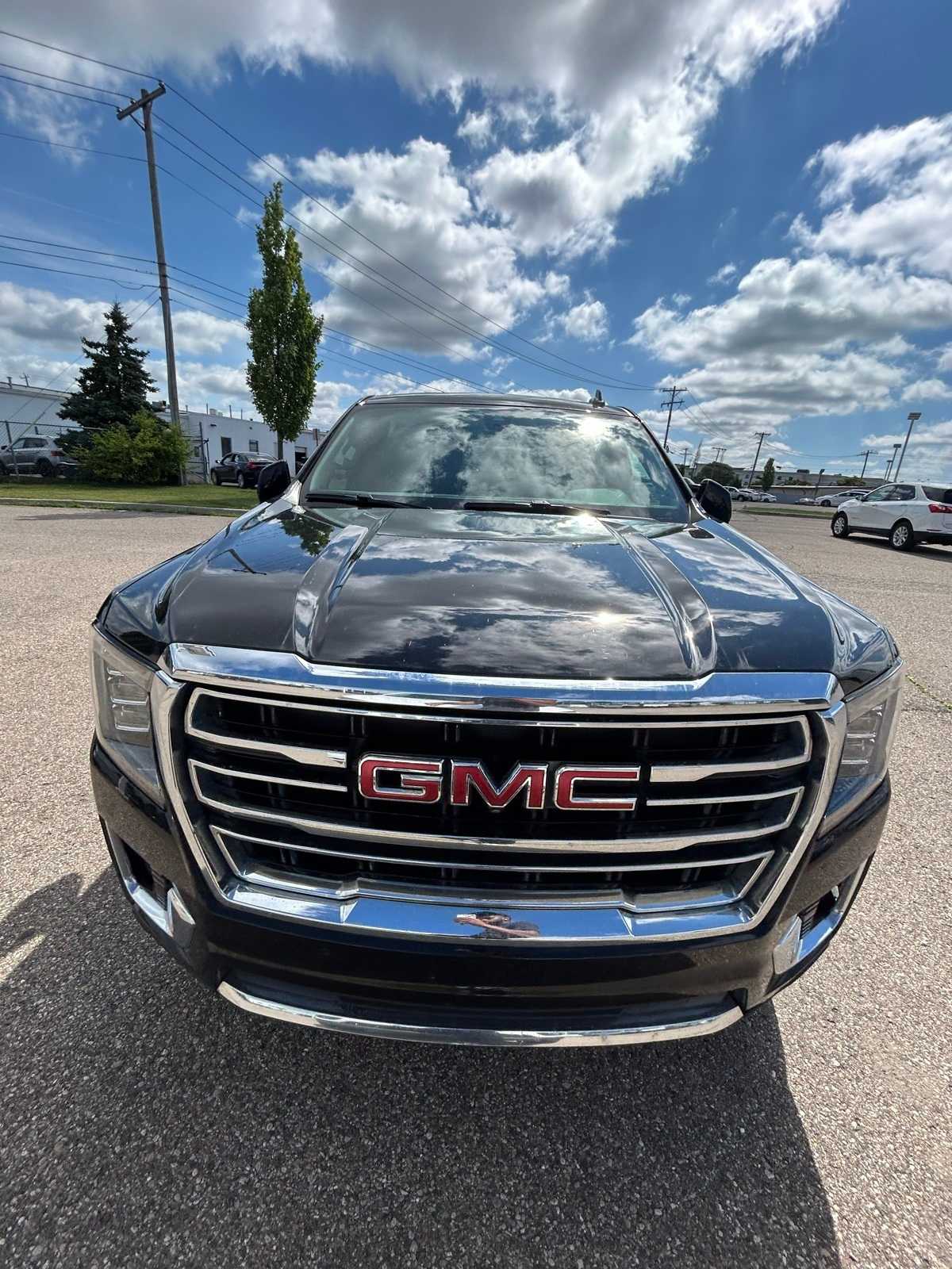 Thumbnail: 2021 GMC Yukon XL - 6