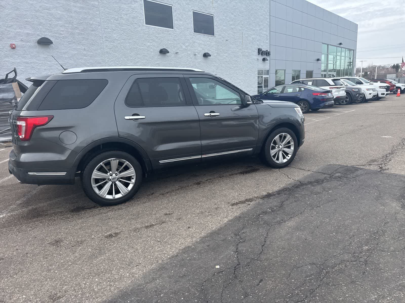 Thumbnail: 2019 Ford Explorer - 12
