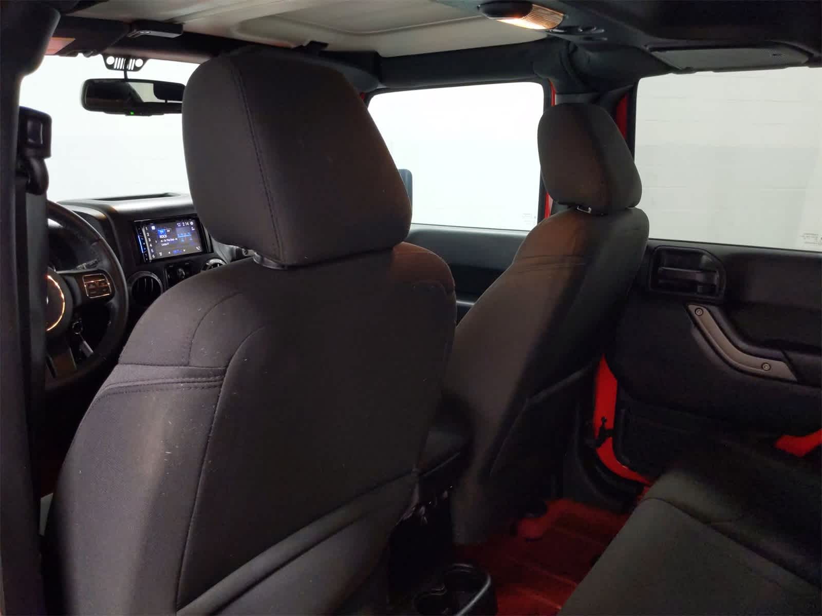 Thumbnail: 2018 Jeep Wrangler - 26