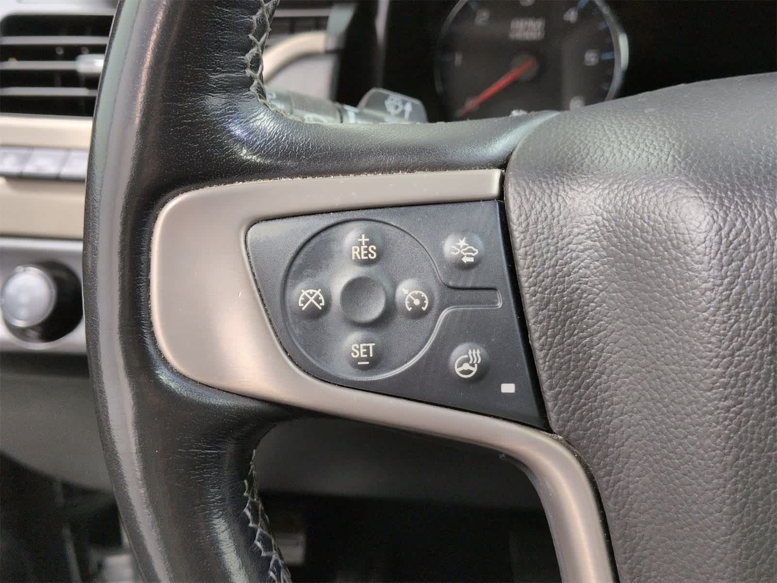 Thumbnail: 2020 GMC Yukon XL - 26