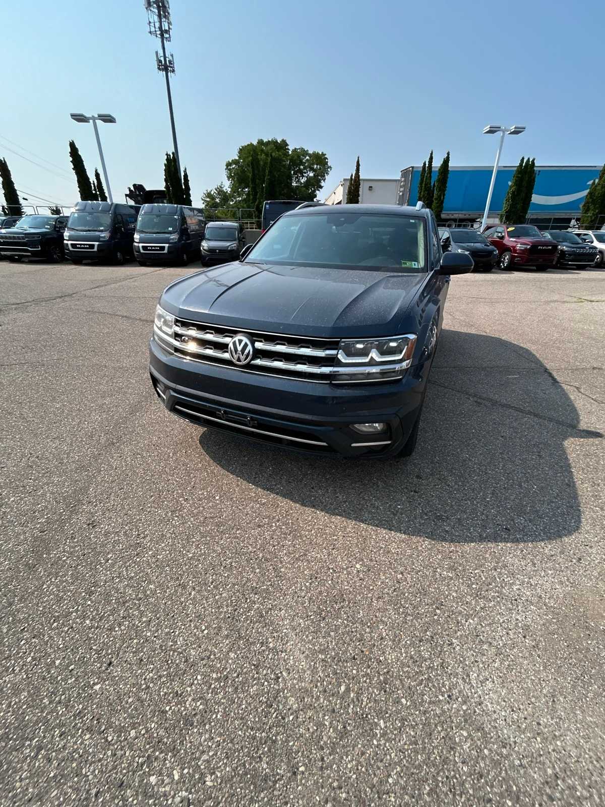 Thumbnail: 2018 Volkswagen Atlas - 4