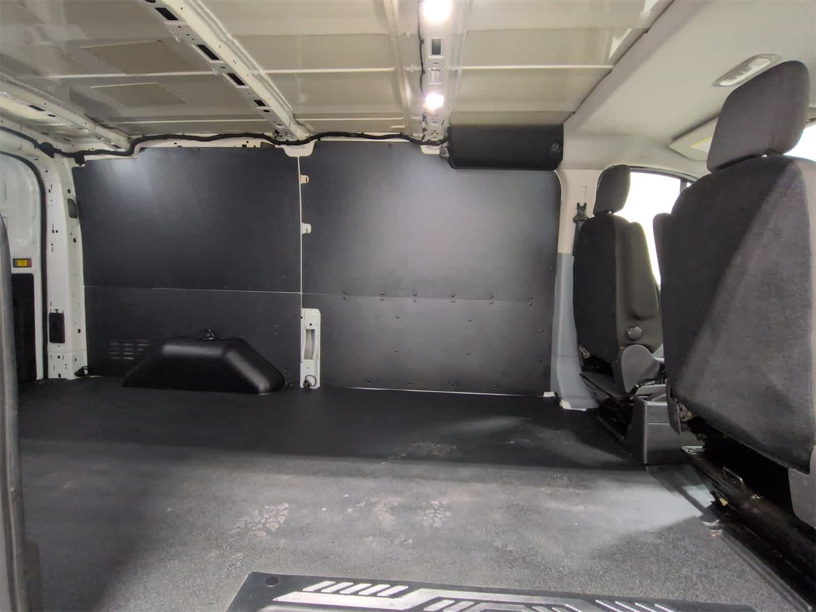 Thumbnail: 2019 Ford Transit Series - 21