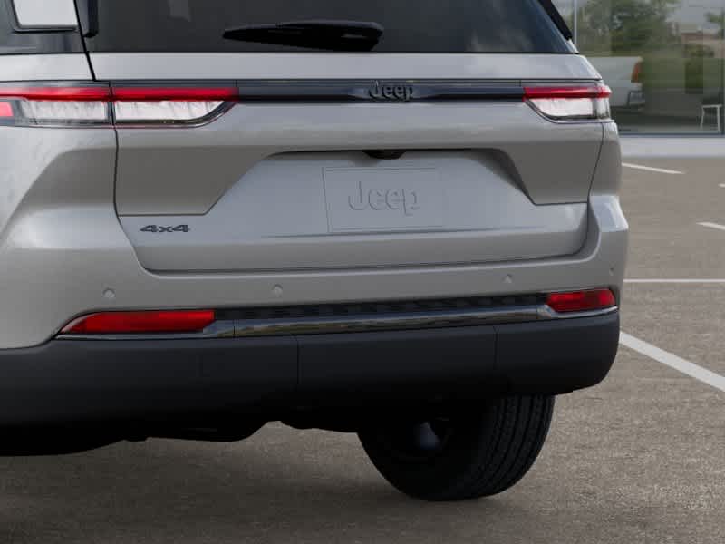 Thumbnail: 2025 Jeep Grand Cherokee - 13