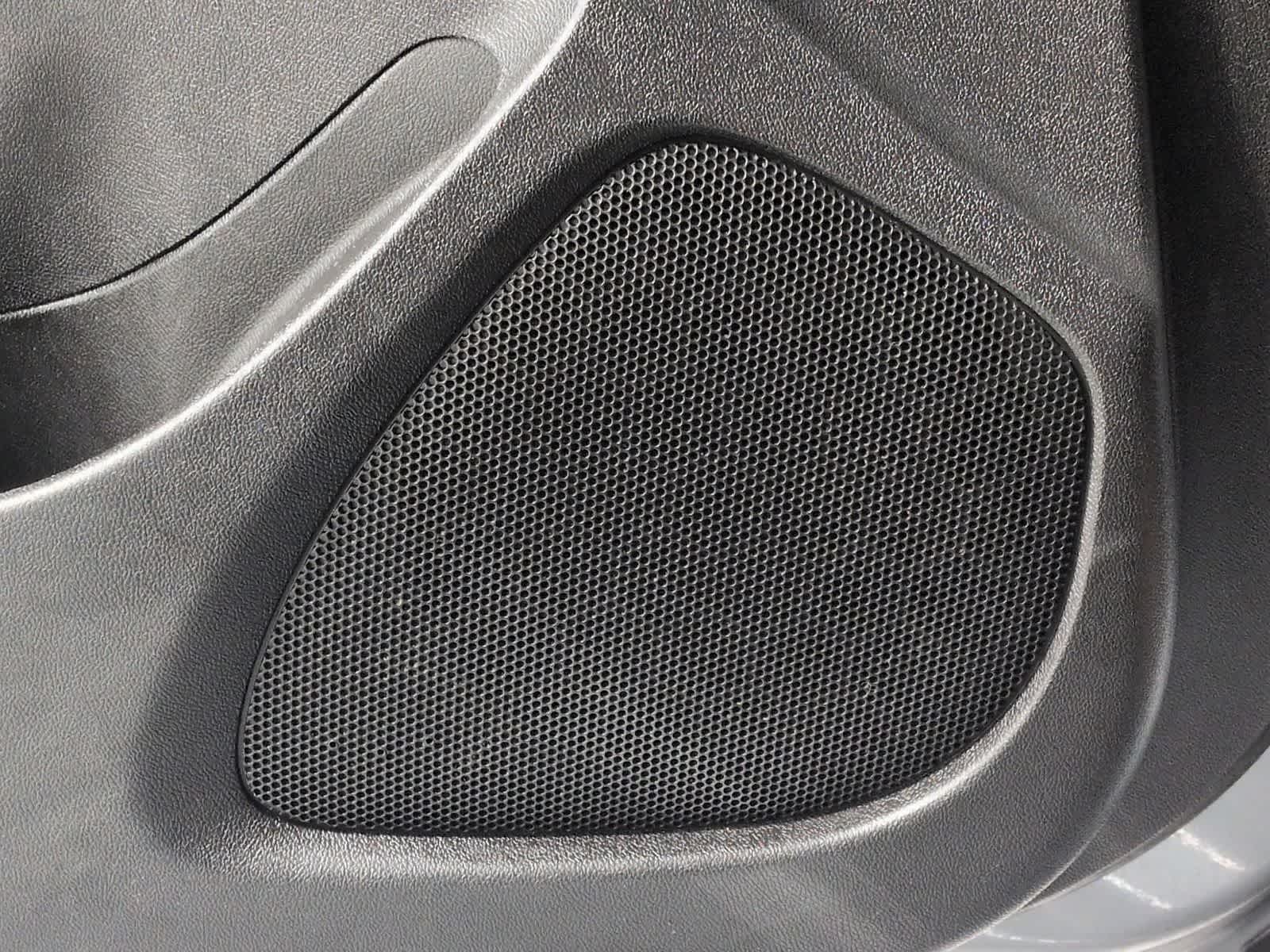 Thumbnail: 2023 Chevrolet Malibu - 30