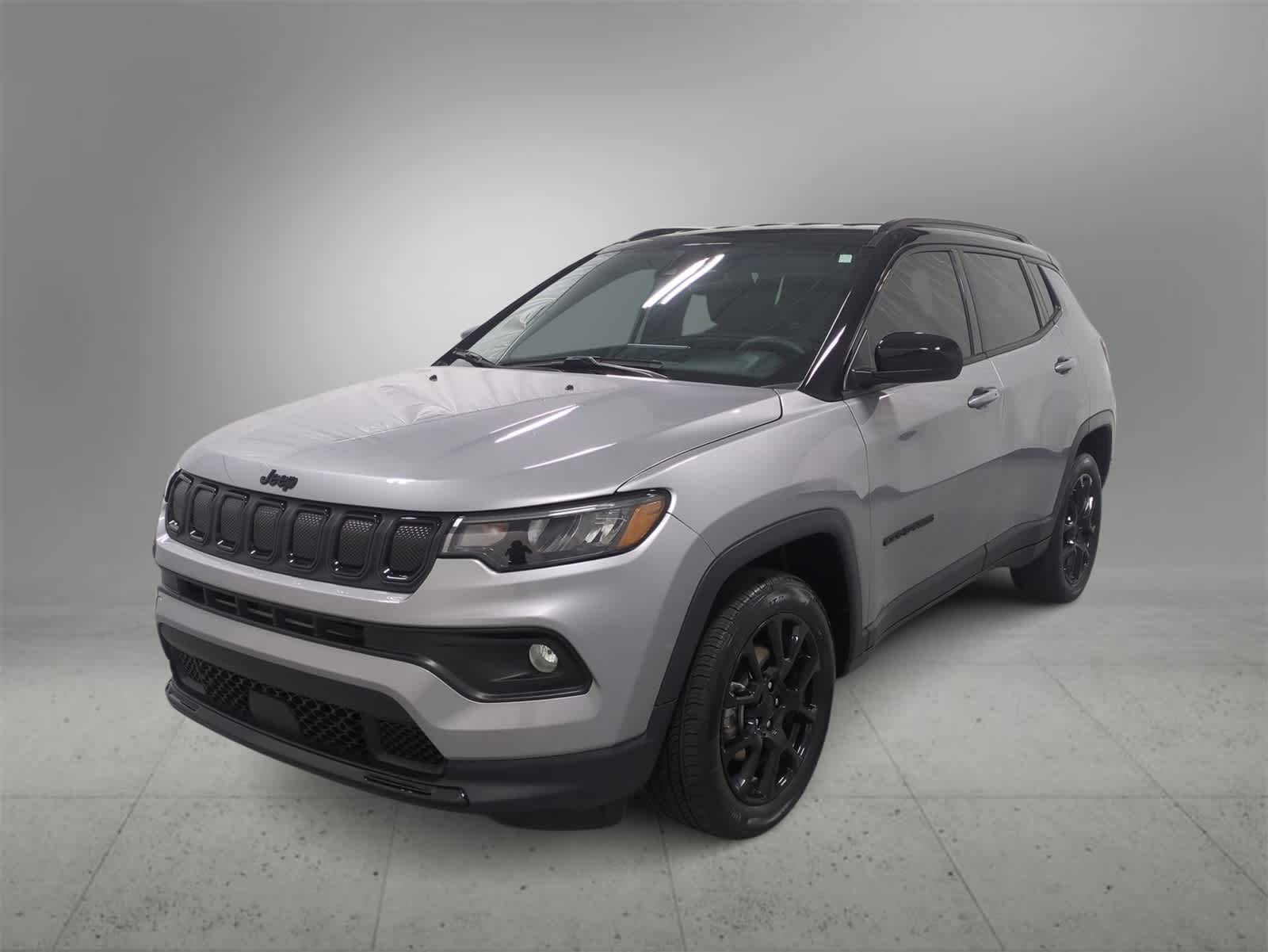Thumbnail: 2022 Jeep Compass - 4