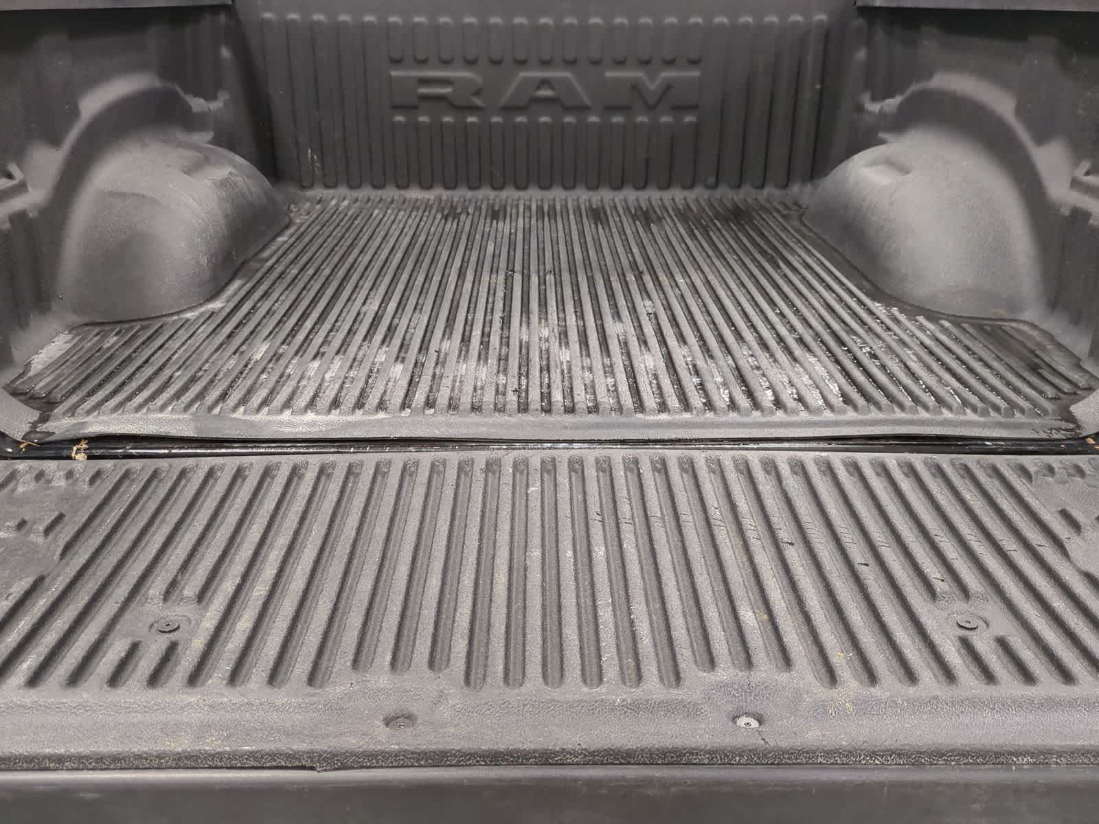 Thumbnail: 2021 RAM 1500 - 31