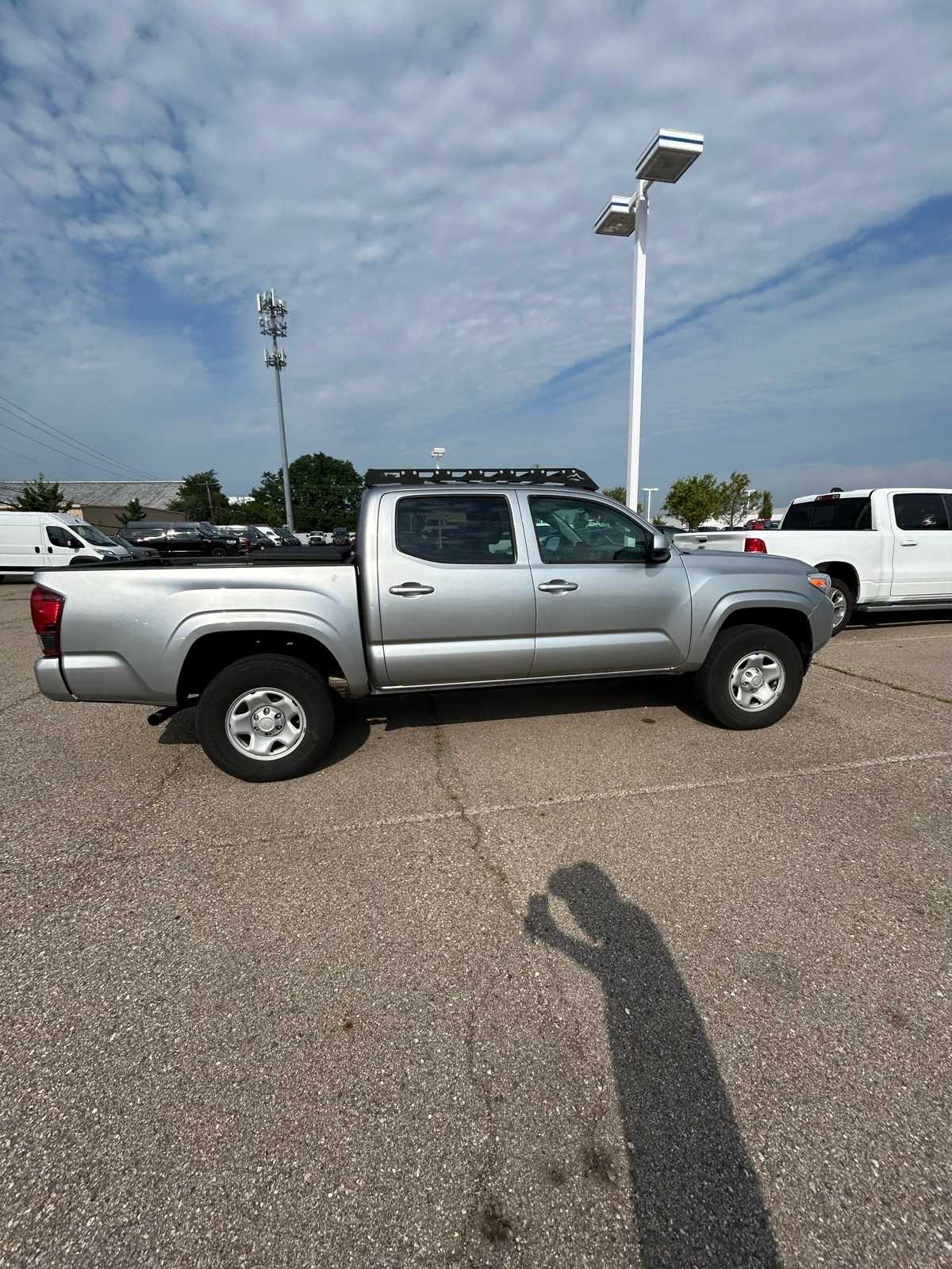 Thumbnail: 2023 Toyota Tacoma - 12