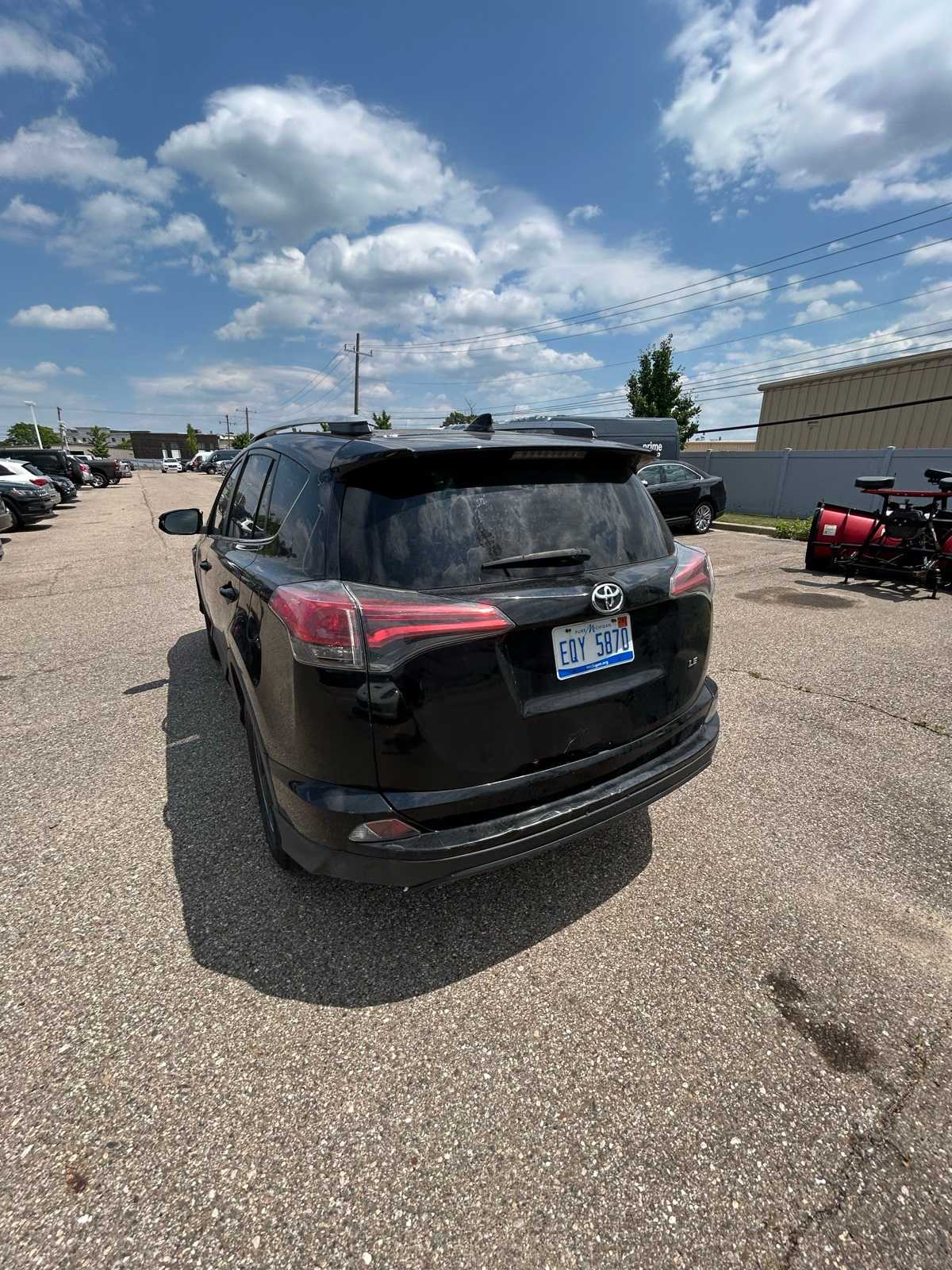 Thumbnail: 2016 Toyota RAV4 - 24