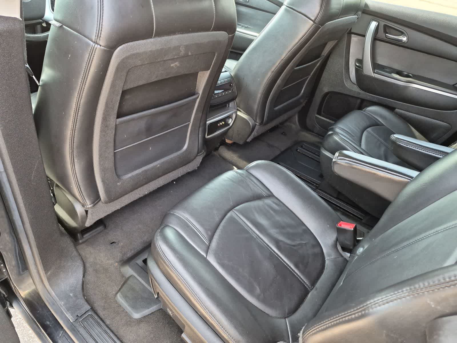 Thumbnail: 2009 GMC Acadia - 25