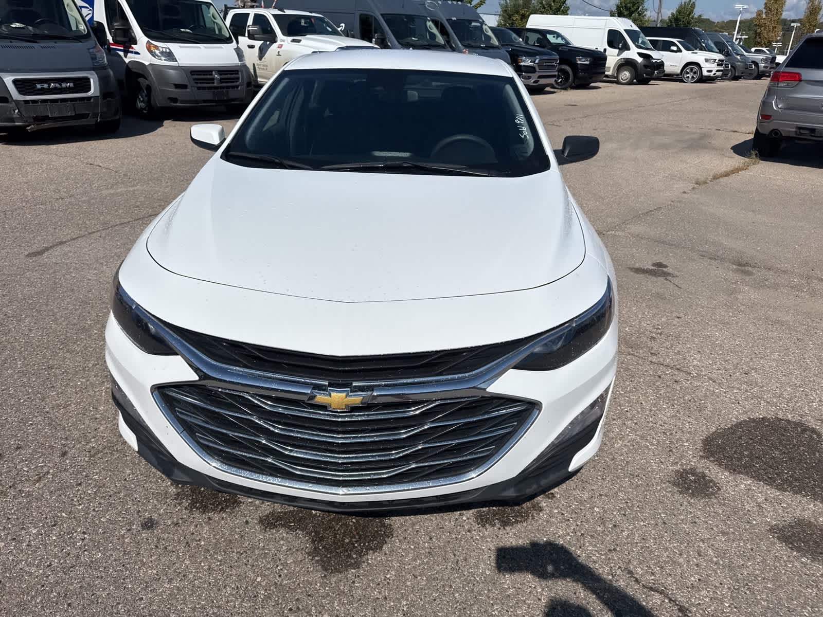 Thumbnail: 2023 Chevrolet Malibu - 4