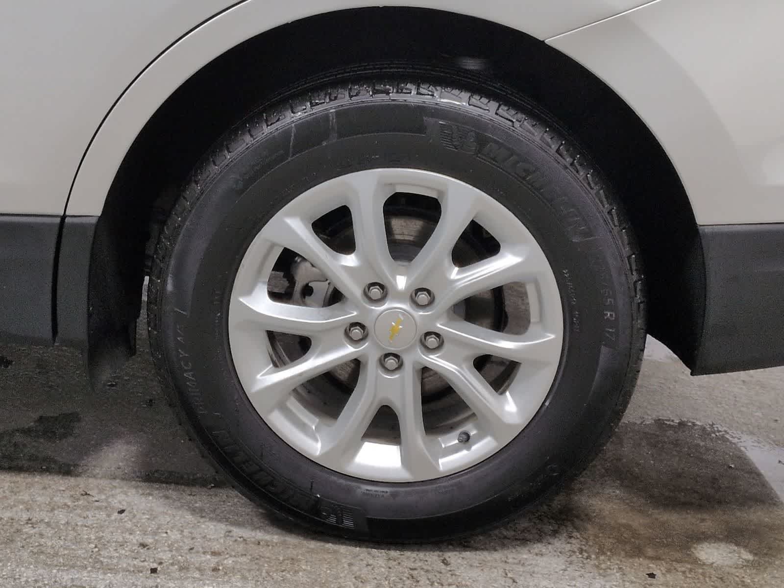 Thumbnail: 2021 Chevrolet Equinox - 14