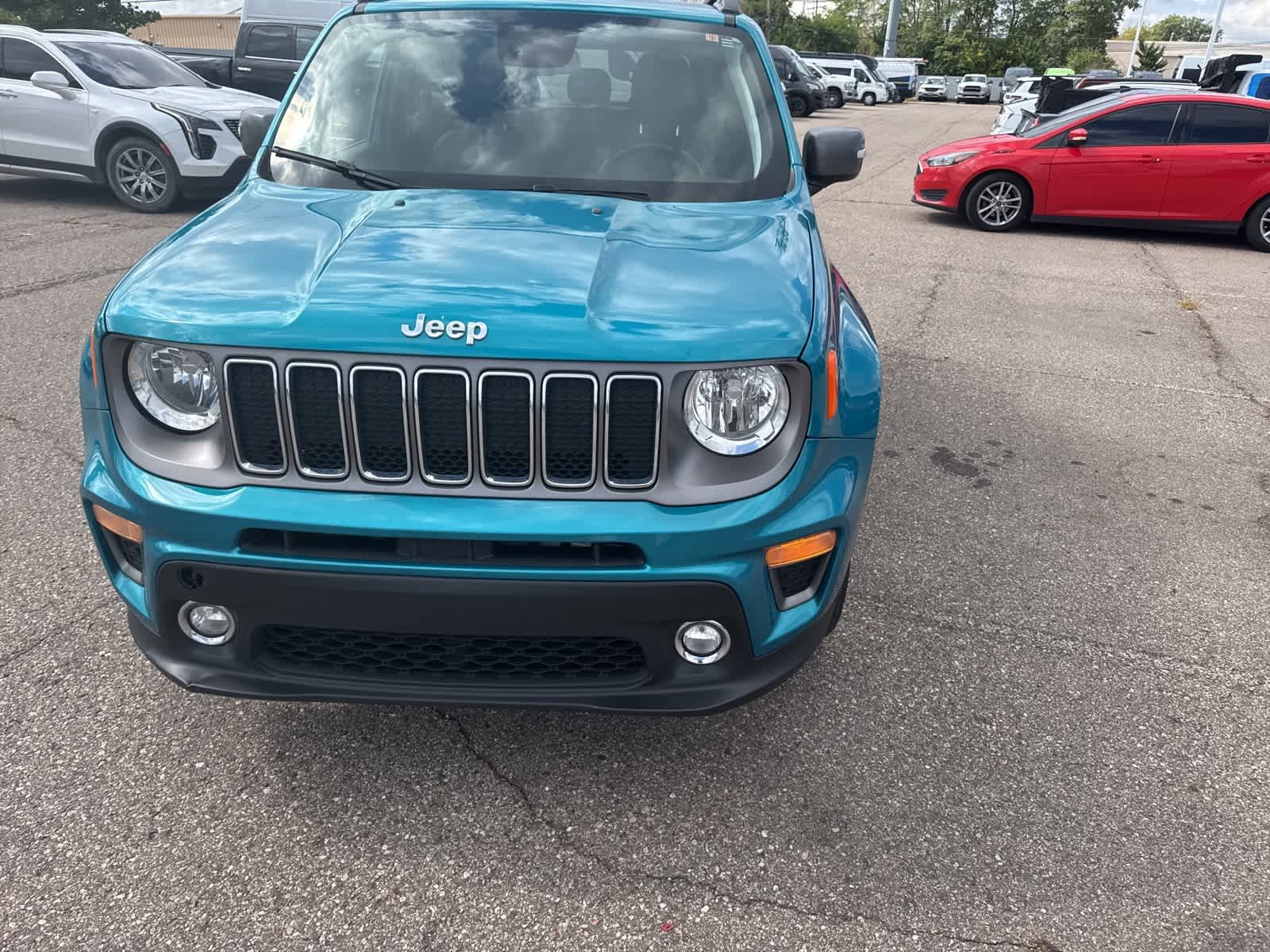 2020 Jeep Renegade Limited photo 3