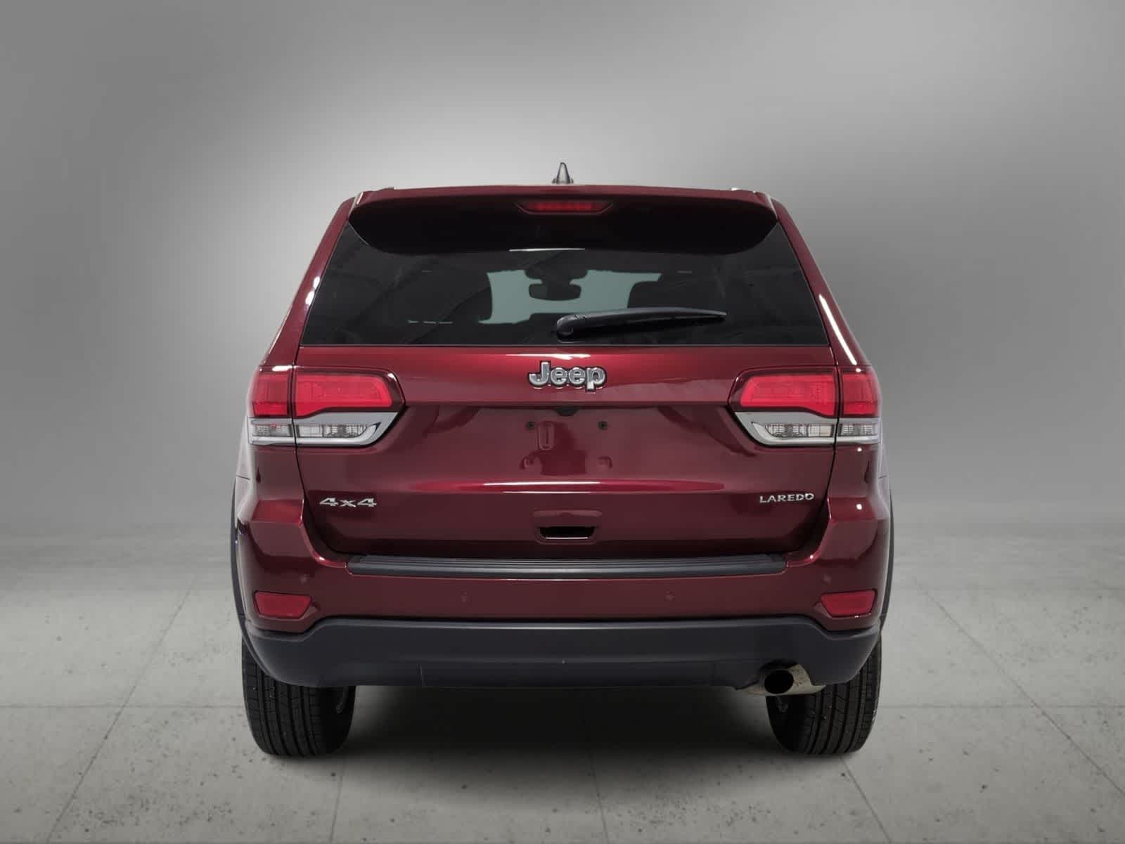 Thumbnail: 2022 Jeep Grand Cherokee - 7