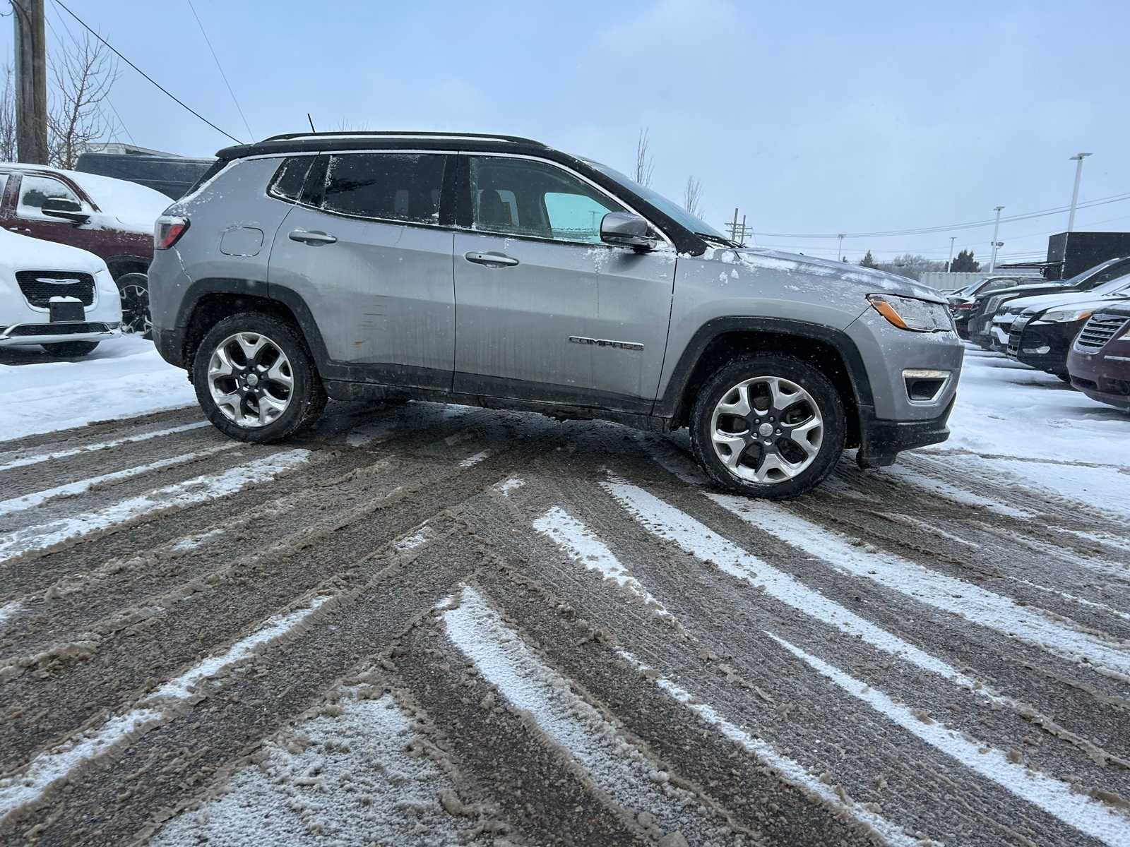 Thumbnail: 2019 Jeep Compass - 15