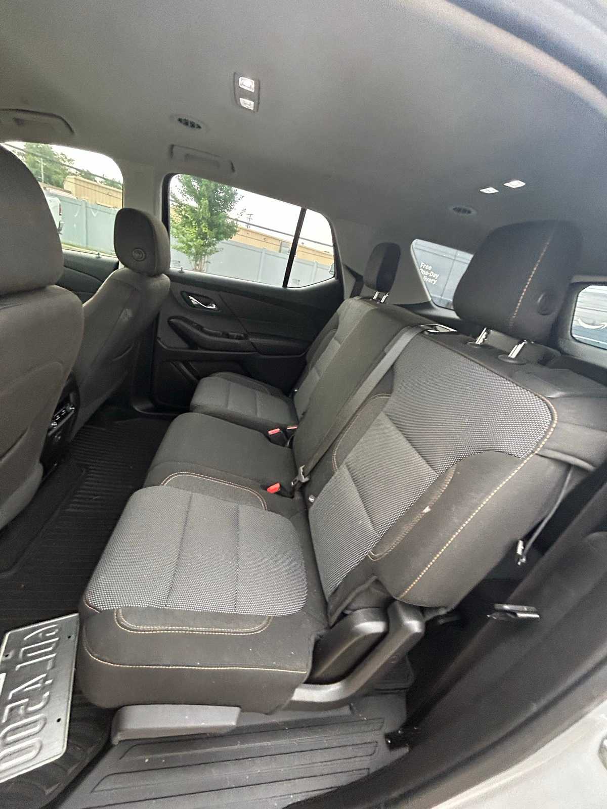 Thumbnail: 2018 Chevrolet Traverse - 28