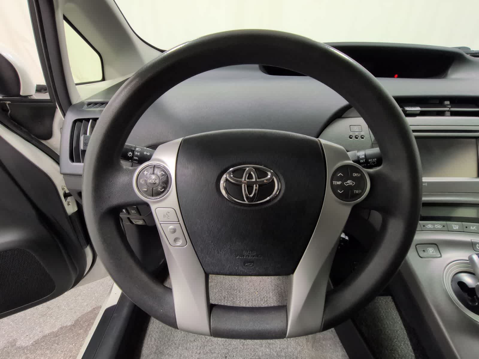 Thumbnail: 2012 Toyota Prius - 23