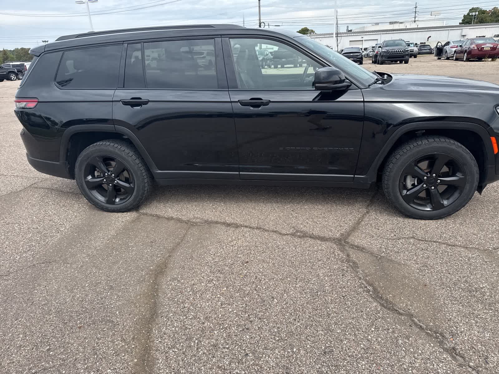 Thumbnail: 2021 Jeep Grand Cherokee L - 10