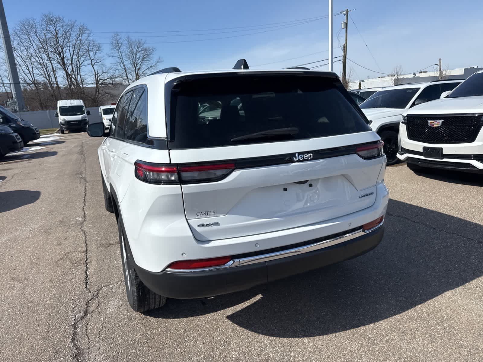 Thumbnail: 2024 Jeep Grand Cherokee - 17