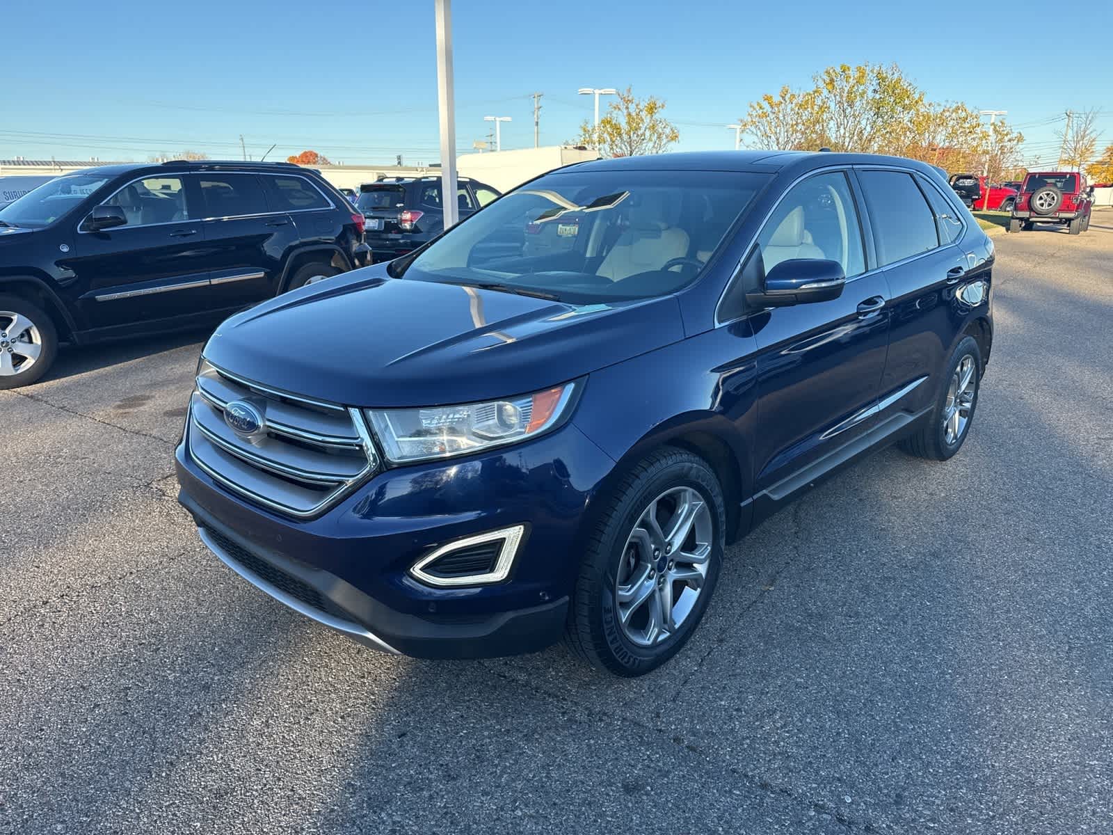 Thumbnail: 2016 Ford Edge - 1