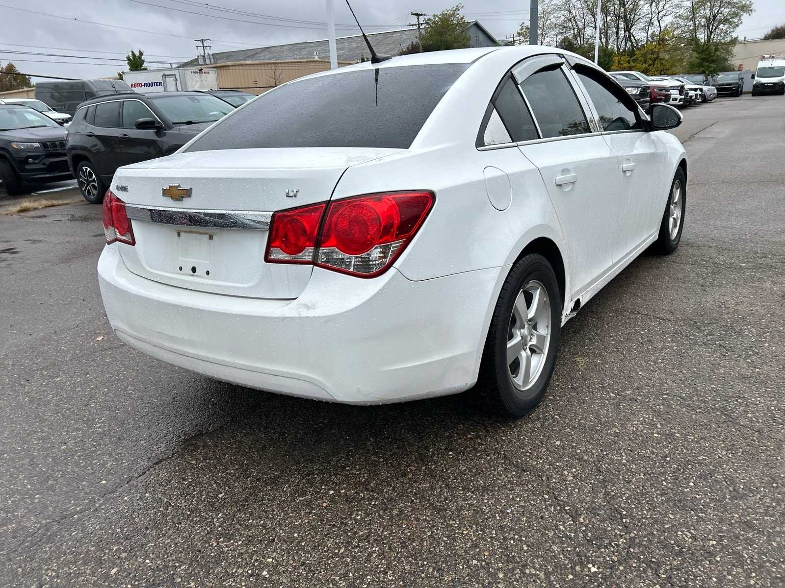 Thumbnail: 2012 Chevrolet Cruze - 15