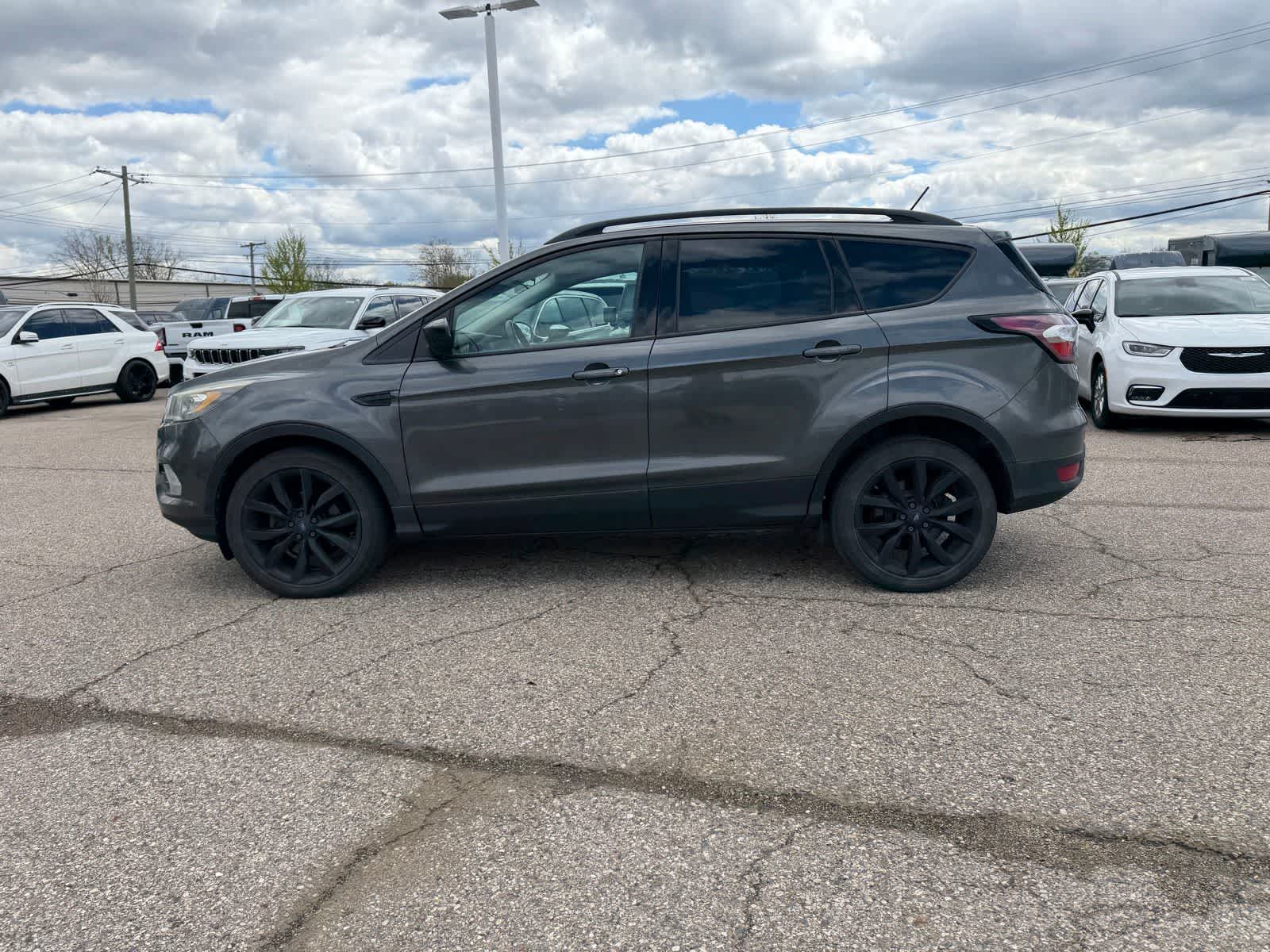 Thumbnail: 2018 Ford Escape - 27