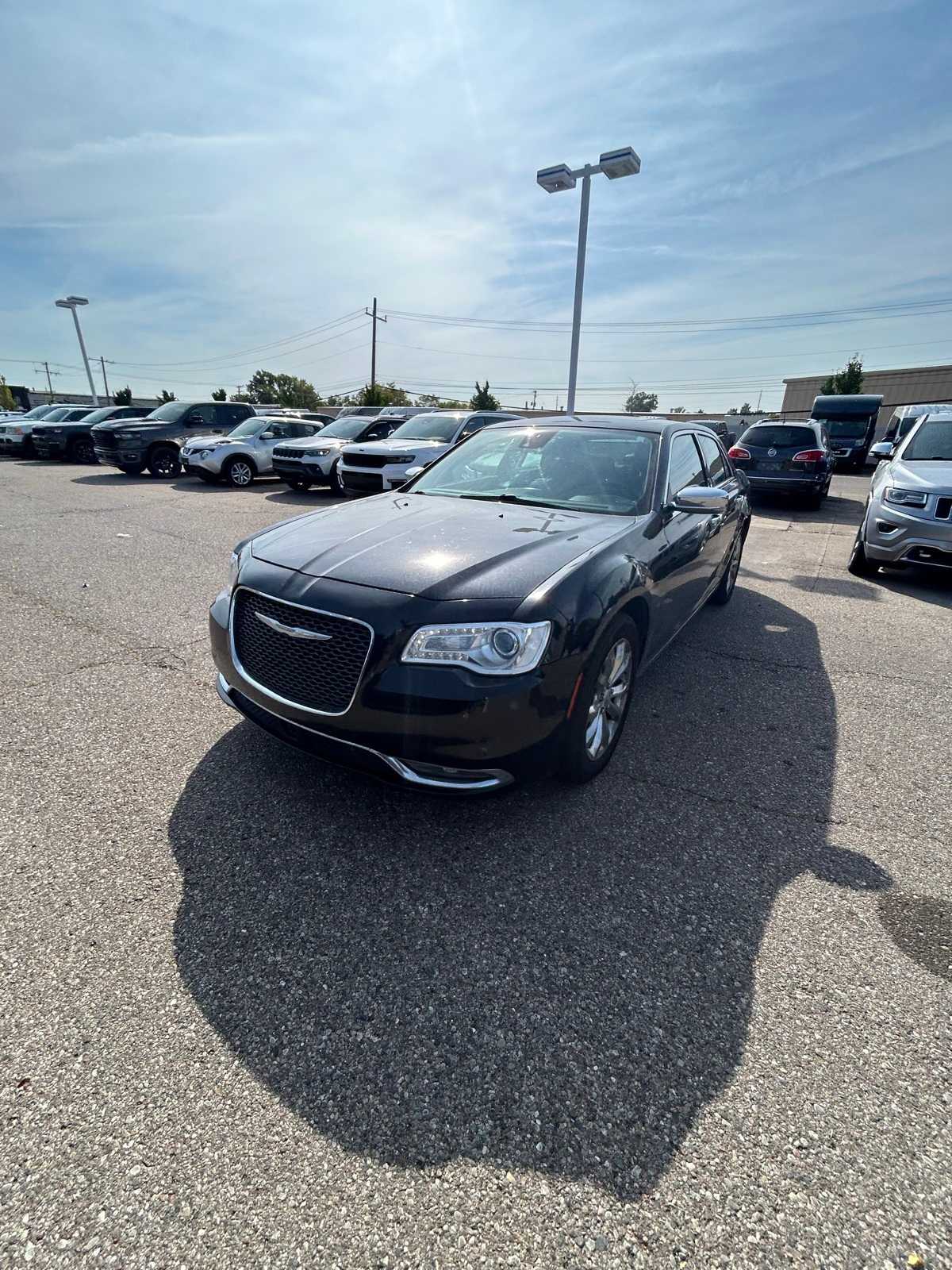 Thumbnail: 2016 Chrysler 300 - 5