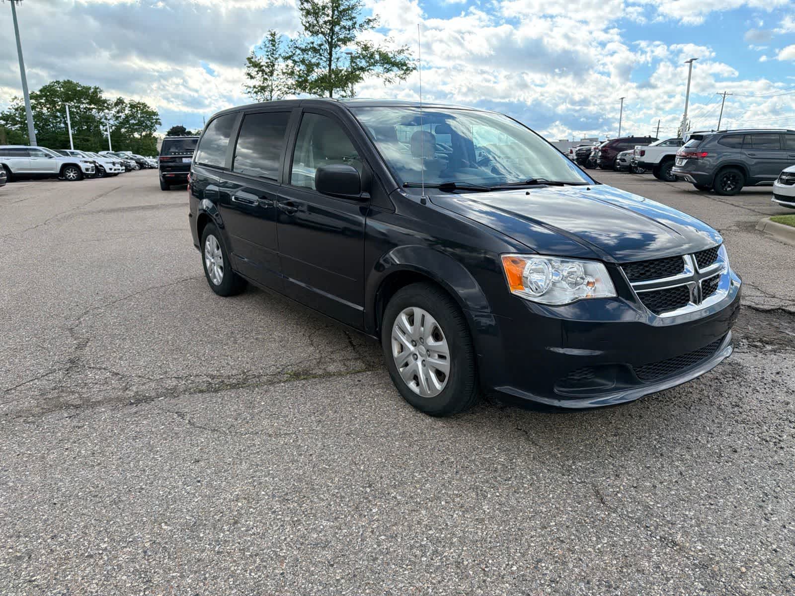Thumbnail: 2014 Dodge Grand Caravan - 7