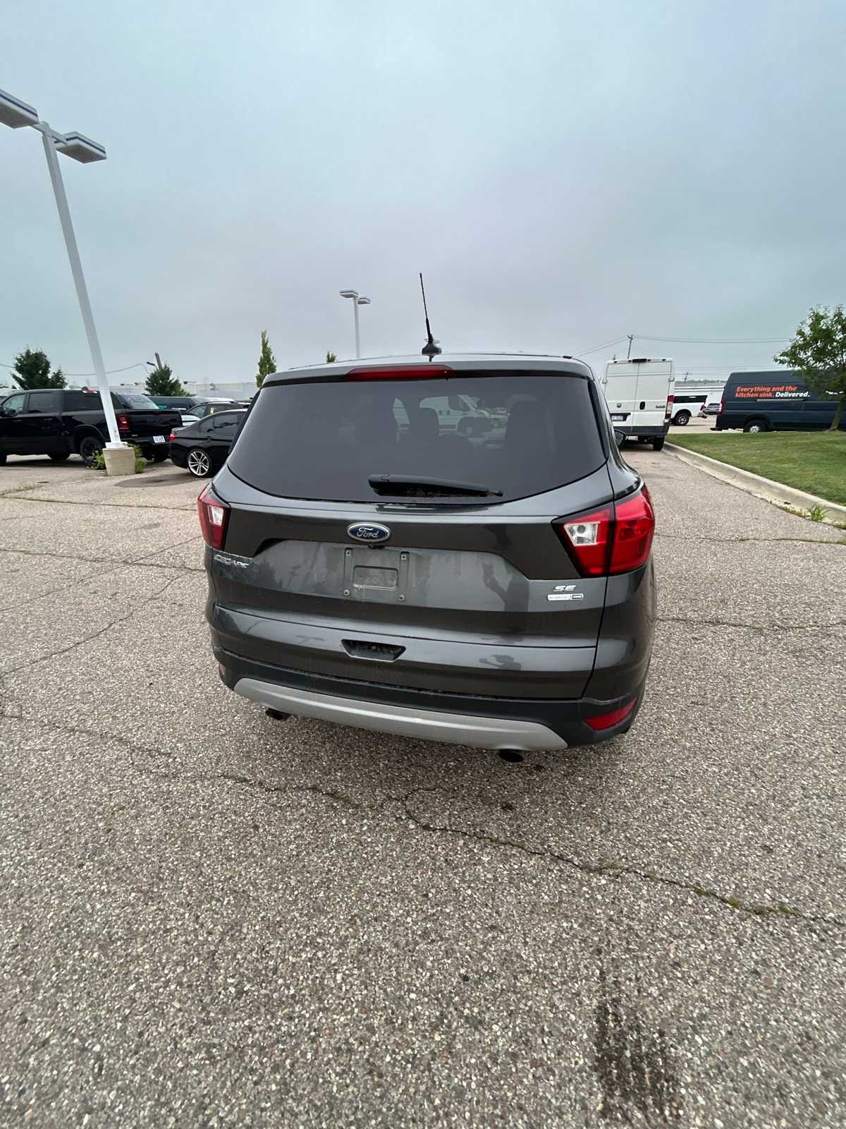 Thumbnail: 2019 Ford Escape - 21