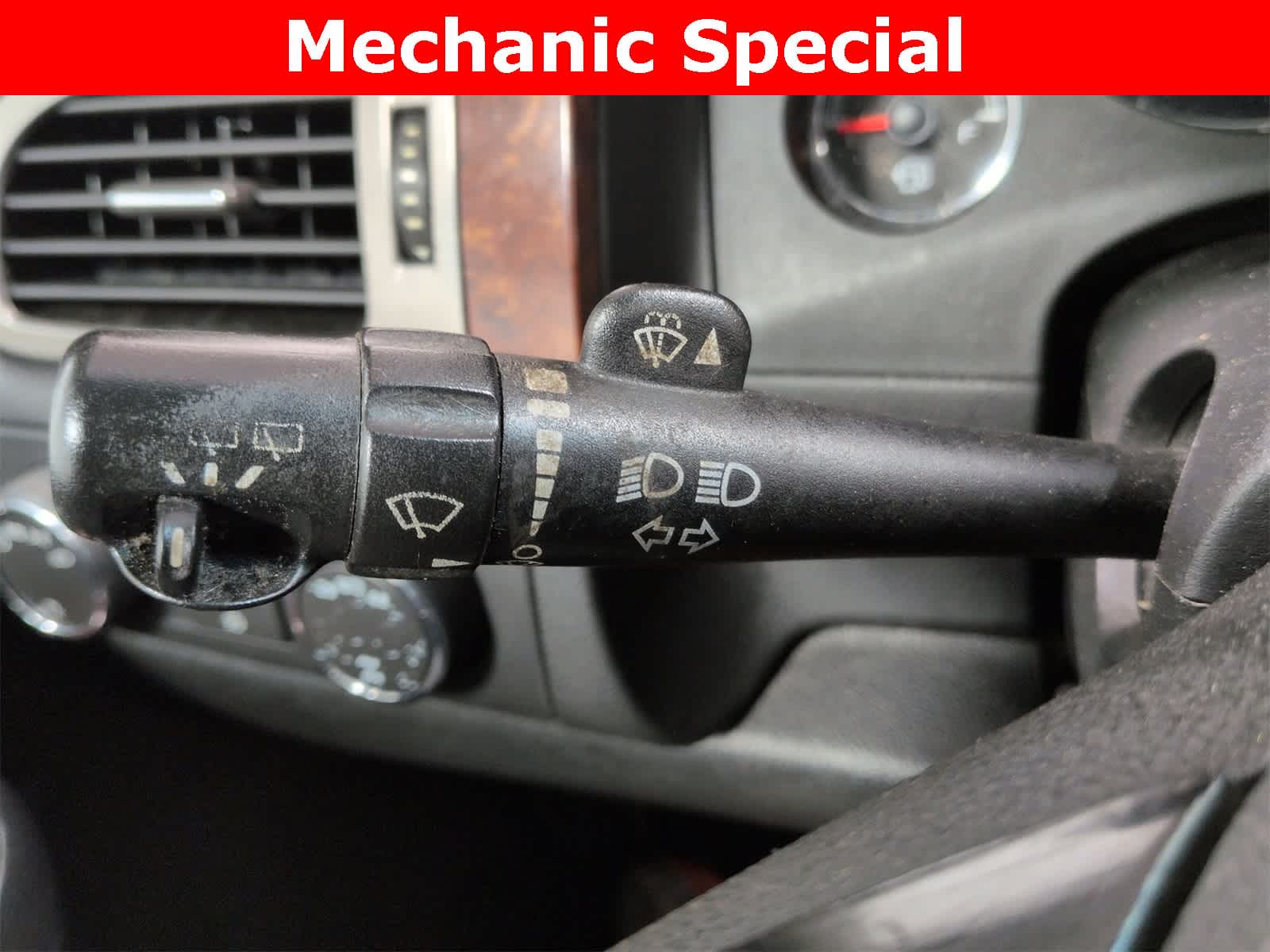 Thumbnail: 2011 Chevrolet Suburban - 26