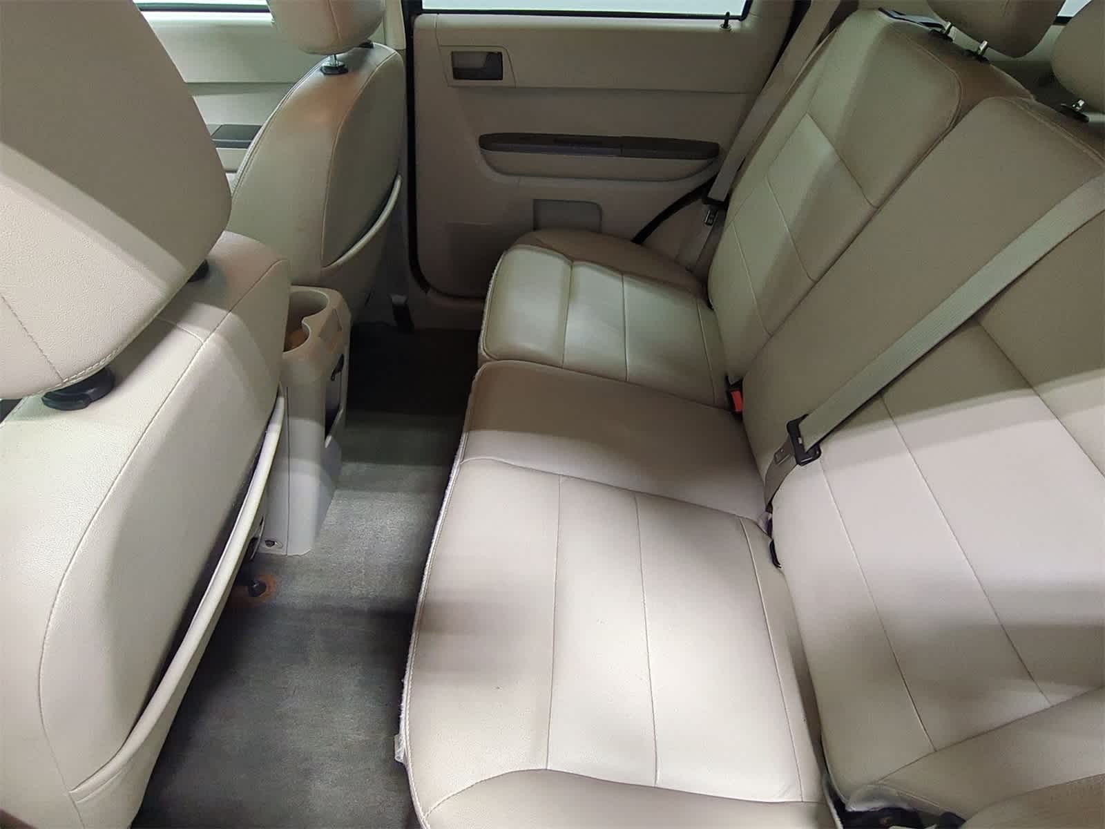 Thumbnail: 2008 Ford Escape - 20