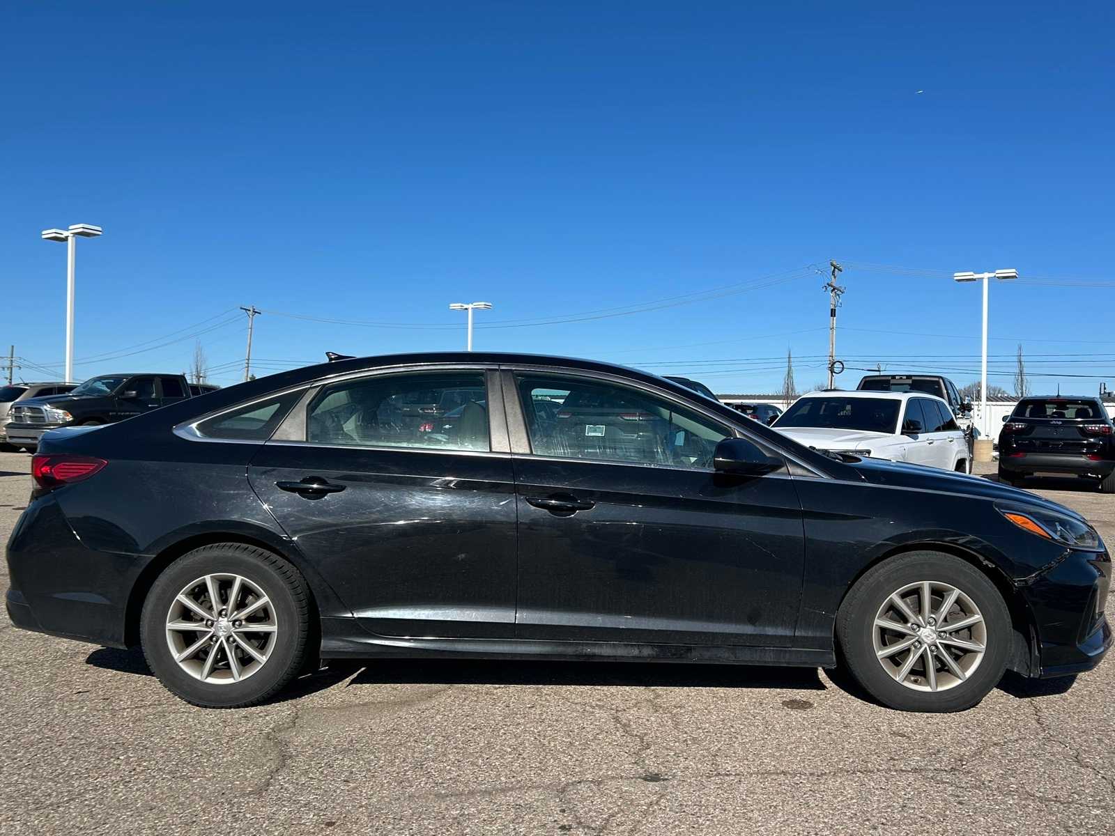 Thumbnail: 2018 Hyundai Sonata - 11