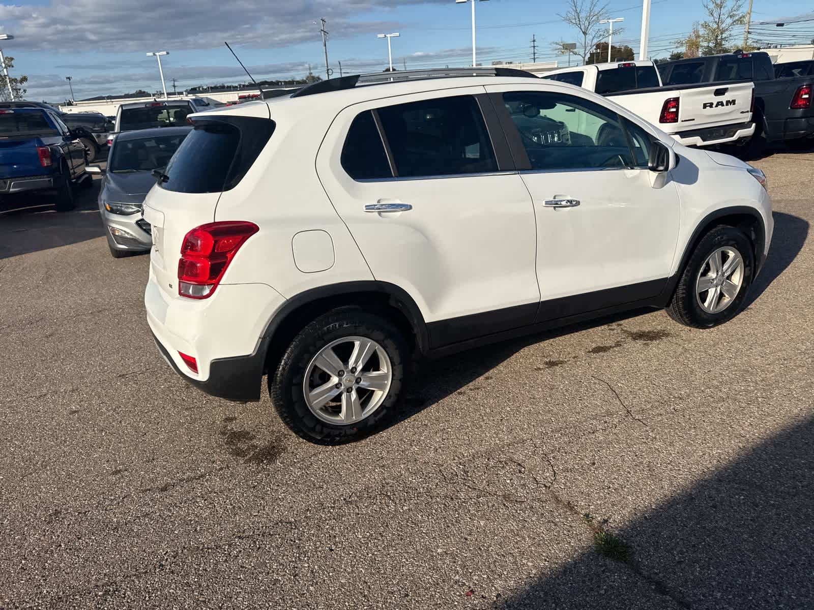 Thumbnail: 2019 Chevrolet Trax - 15