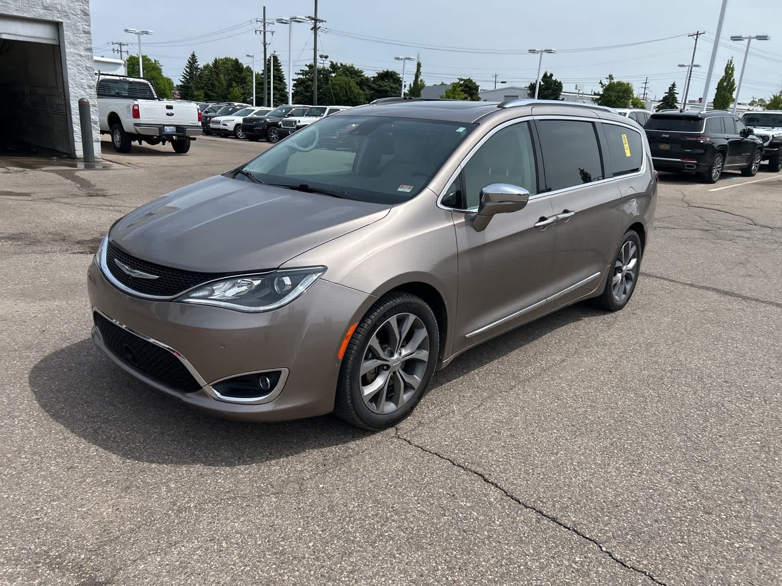 2018 Chrysler Pacifica Limited 2