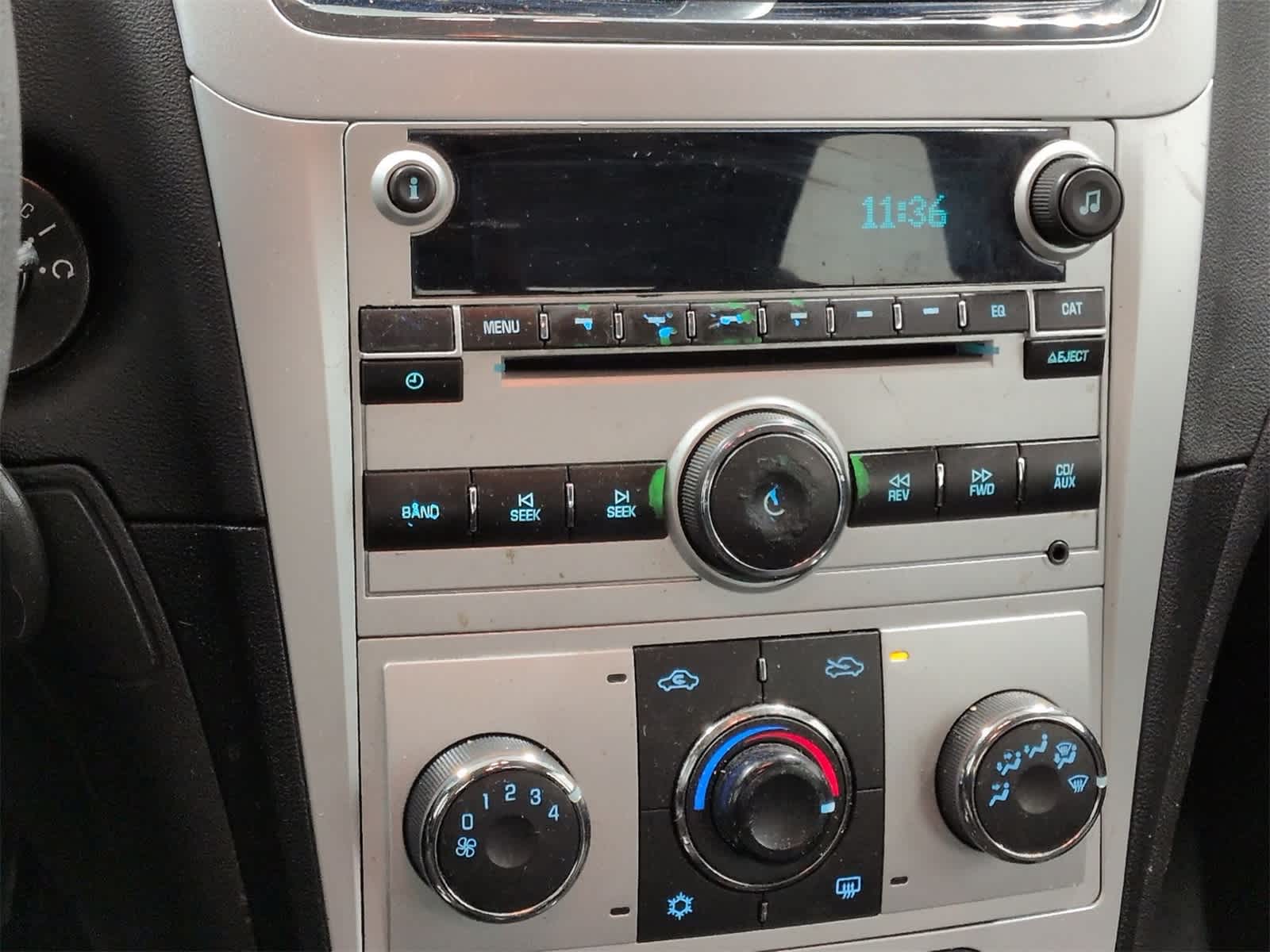 Thumbnail: 2009 Chevrolet Malibu - 28