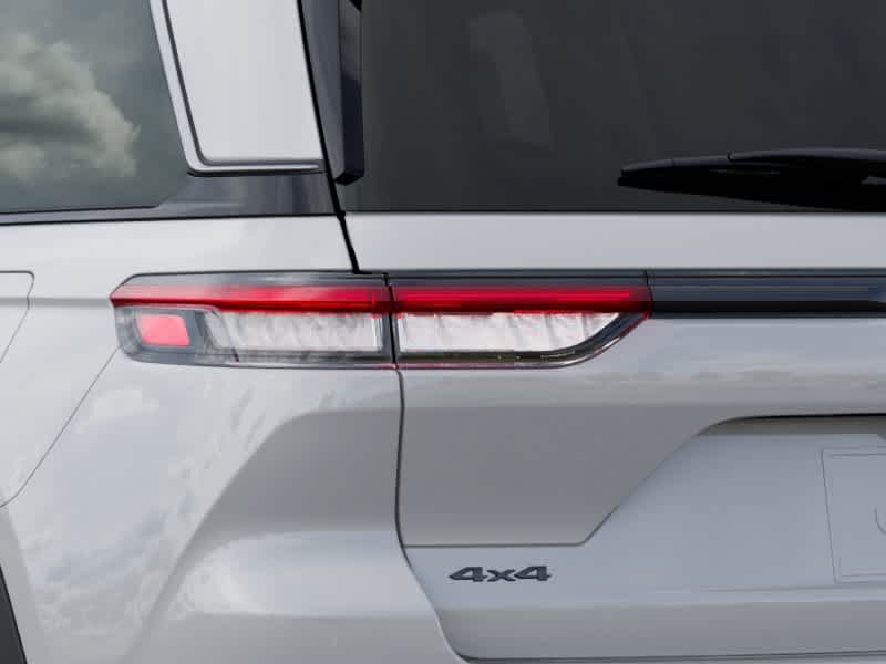 Thumbnail: 2026 Jeep Grand Cherokee - 9