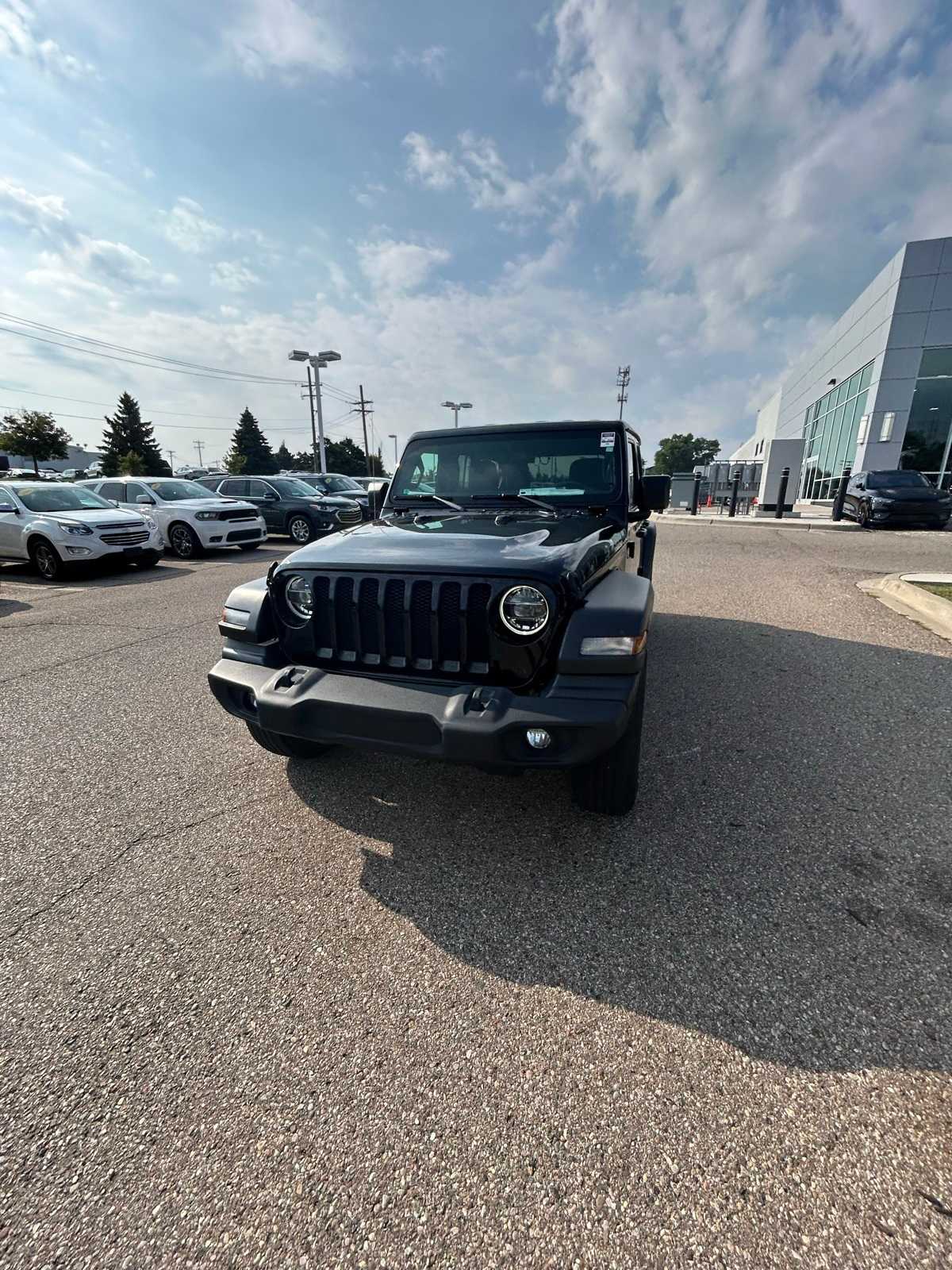 Thumbnail: 2021 Jeep Wrangler - 2