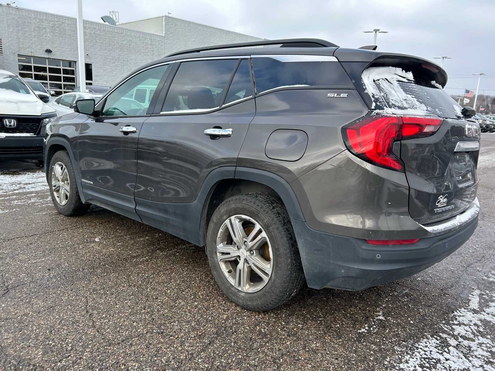 Thumbnail: 2020 GMC Terrain - 21