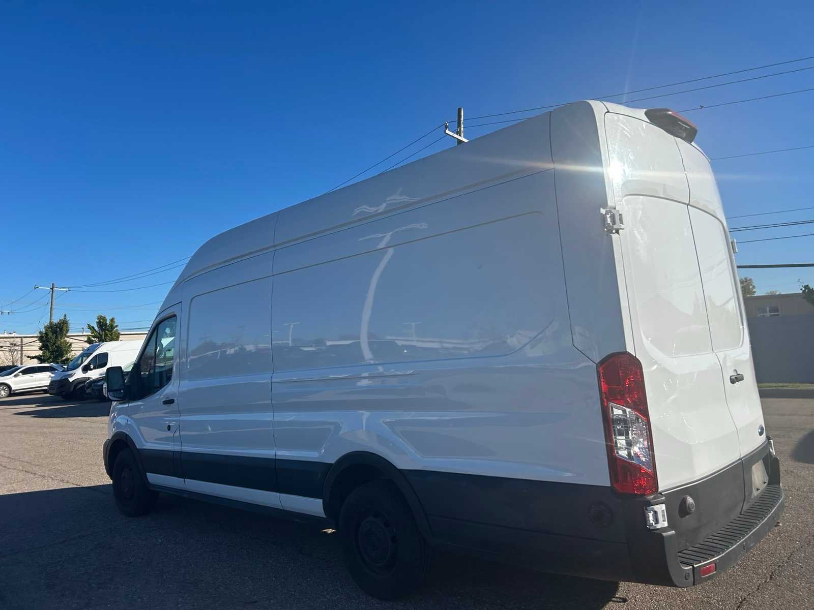 Thumbnail: 2020 Ford Transit Series - 22