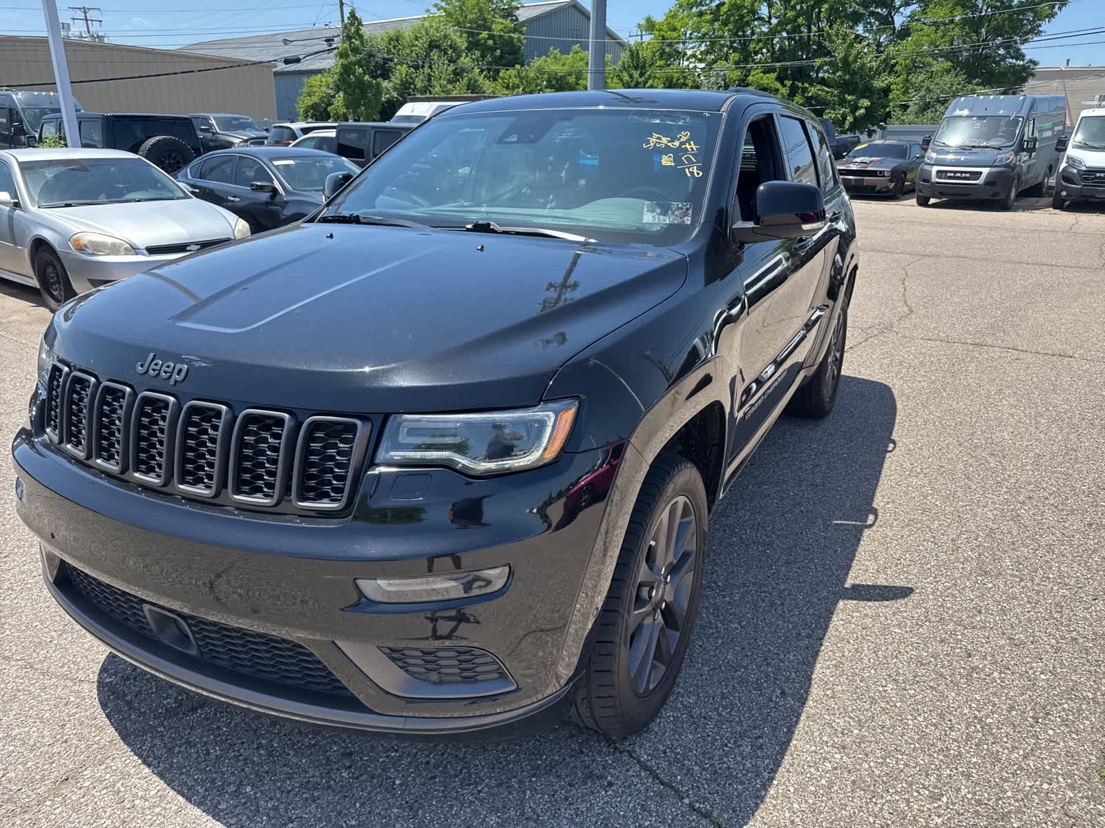 Thumbnail: 2018 Jeep Grand Cherokee - 2