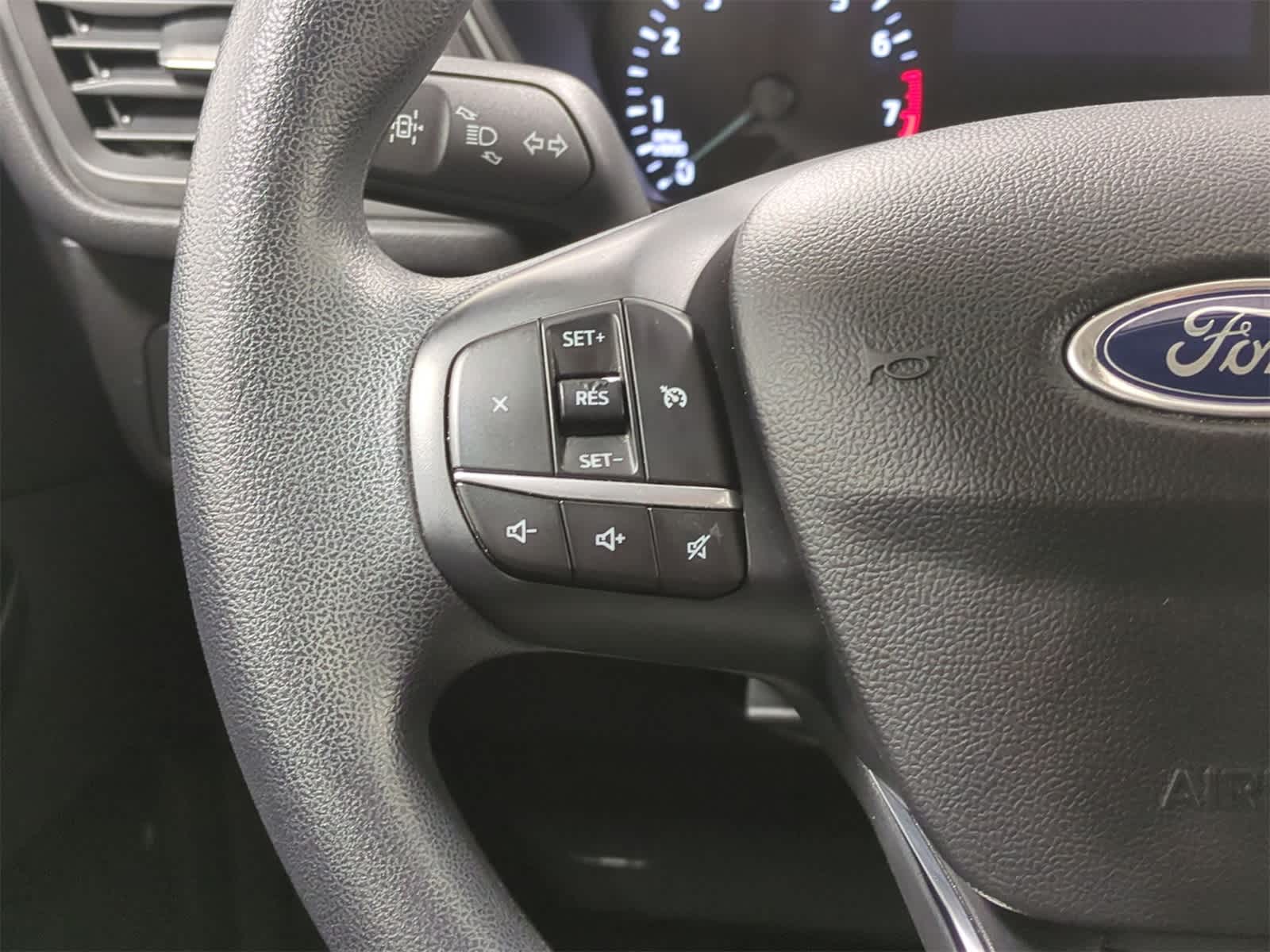 Thumbnail: 2020 Ford Escape - 24