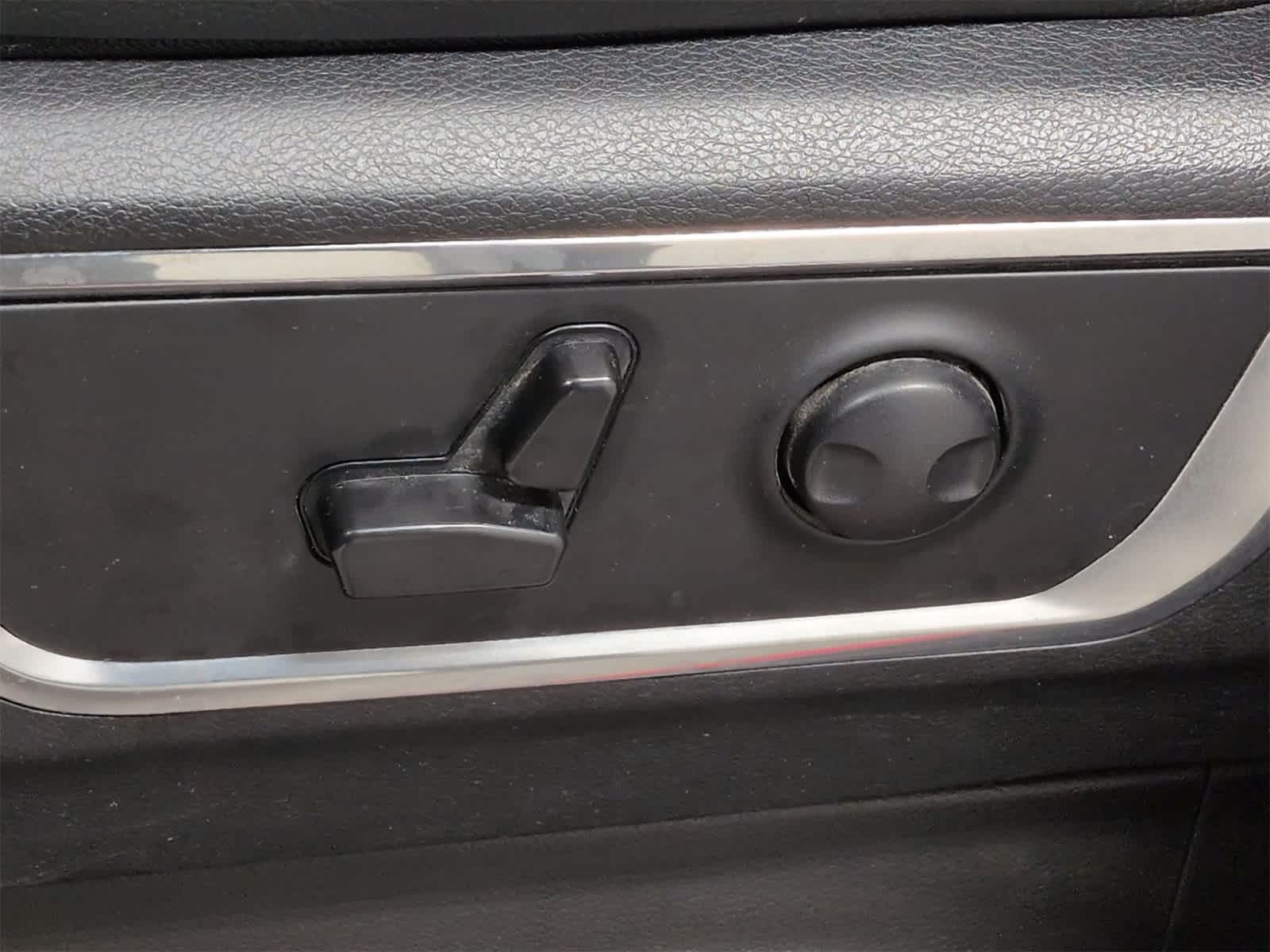 Thumbnail: 2024 RAM 1500 - 18