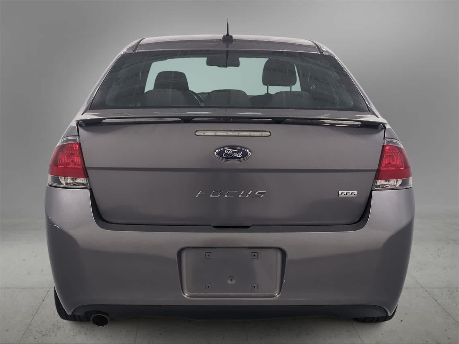 Thumbnail: 2010 Ford Focus - 7