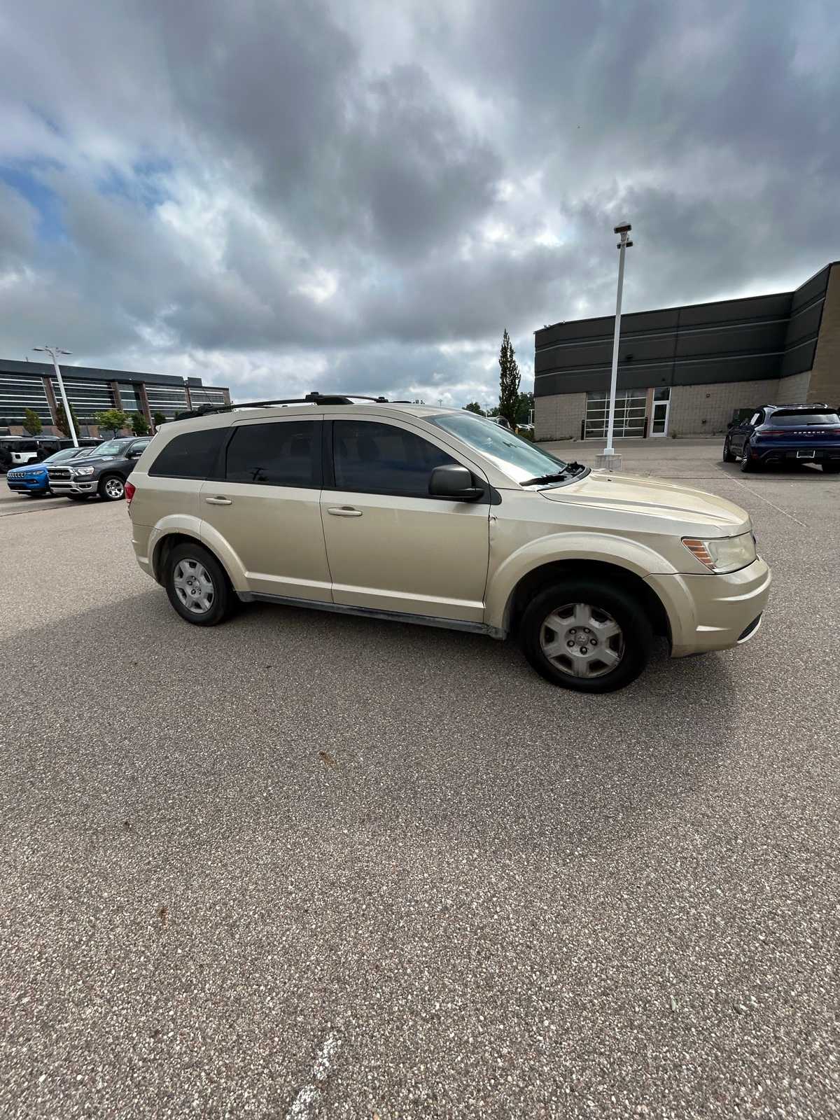 Thumbnail: 2010 Dodge Journey - 12