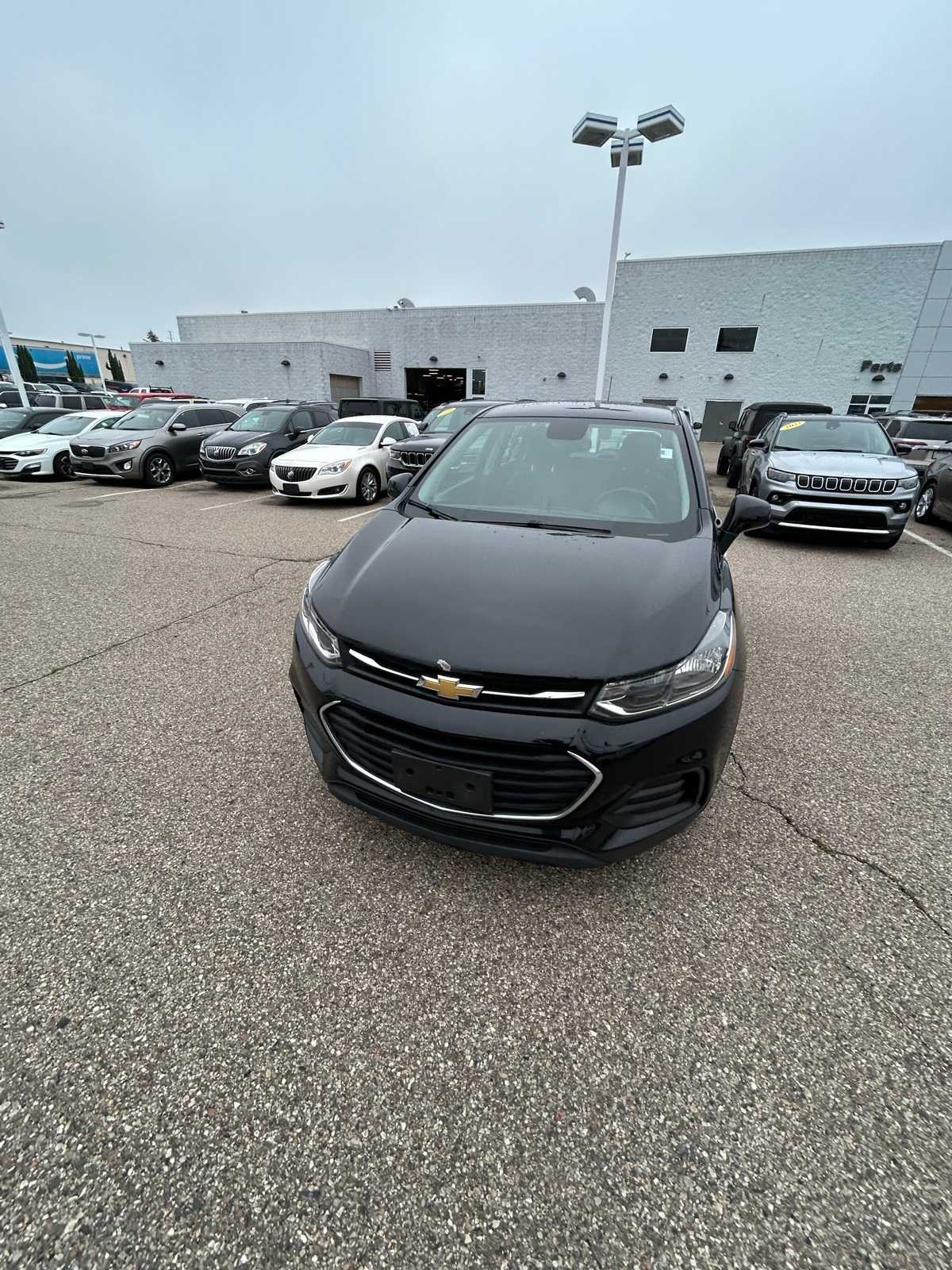 Thumbnail: 2019 Chevrolet Trax - 6